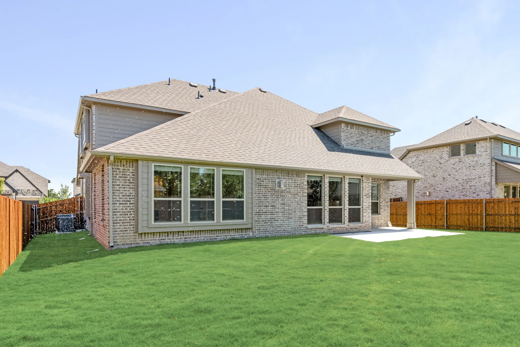 Single Family Residence For Sale in Ellis County , 1109 Cardinal Drive, Midlothian, Texas 76065, 5 Bedroom, 4 Bathroom, 2 Garage spaces, 3,430 Sqft, built in 2025, mls#21323431, Real Estate Agent in Midlothian, Homes For Sale in Ellis county, Homes For Sale in Midlothian, Realtor in Midlothian Texas, Real Estate Brokerage Independent Realty Texas, Luminita Cordes Realtor