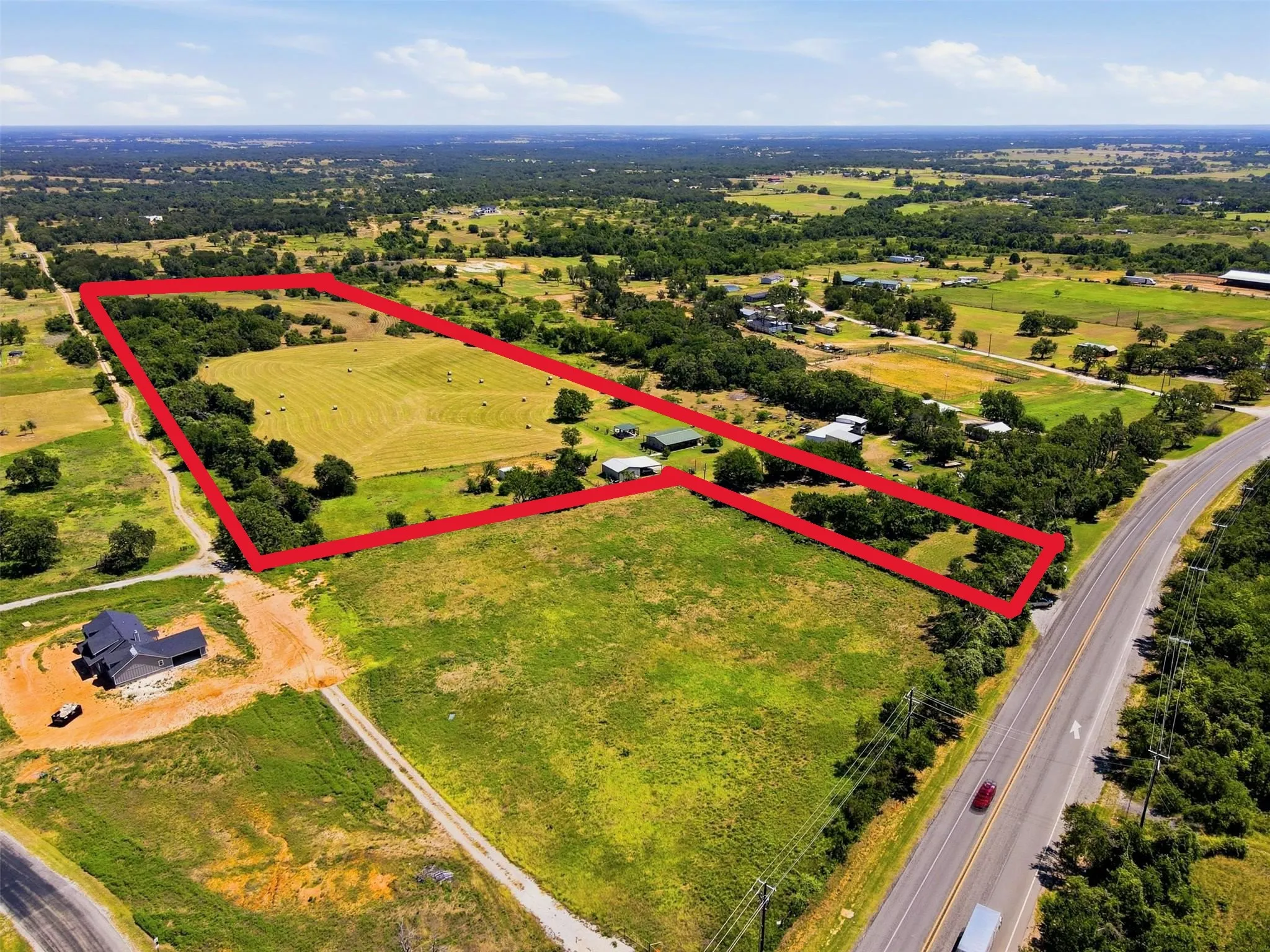 Single Family Residence For Sale in Parker County , 5770 W Highway 199, Springtown, Texas 76082, 2 Bedroom, 2 Bathroom, Garage spaces, 1,420 Sqft, built in 2010, mls#21312584, Real Estate Agent in Springtown, Homes For Sale in Parker county, Homes For Sale in Springtown, Realtor in Springtown Texas, Real Estate Brokerage Independent Realty Texas, Luminita Cordes Realtor