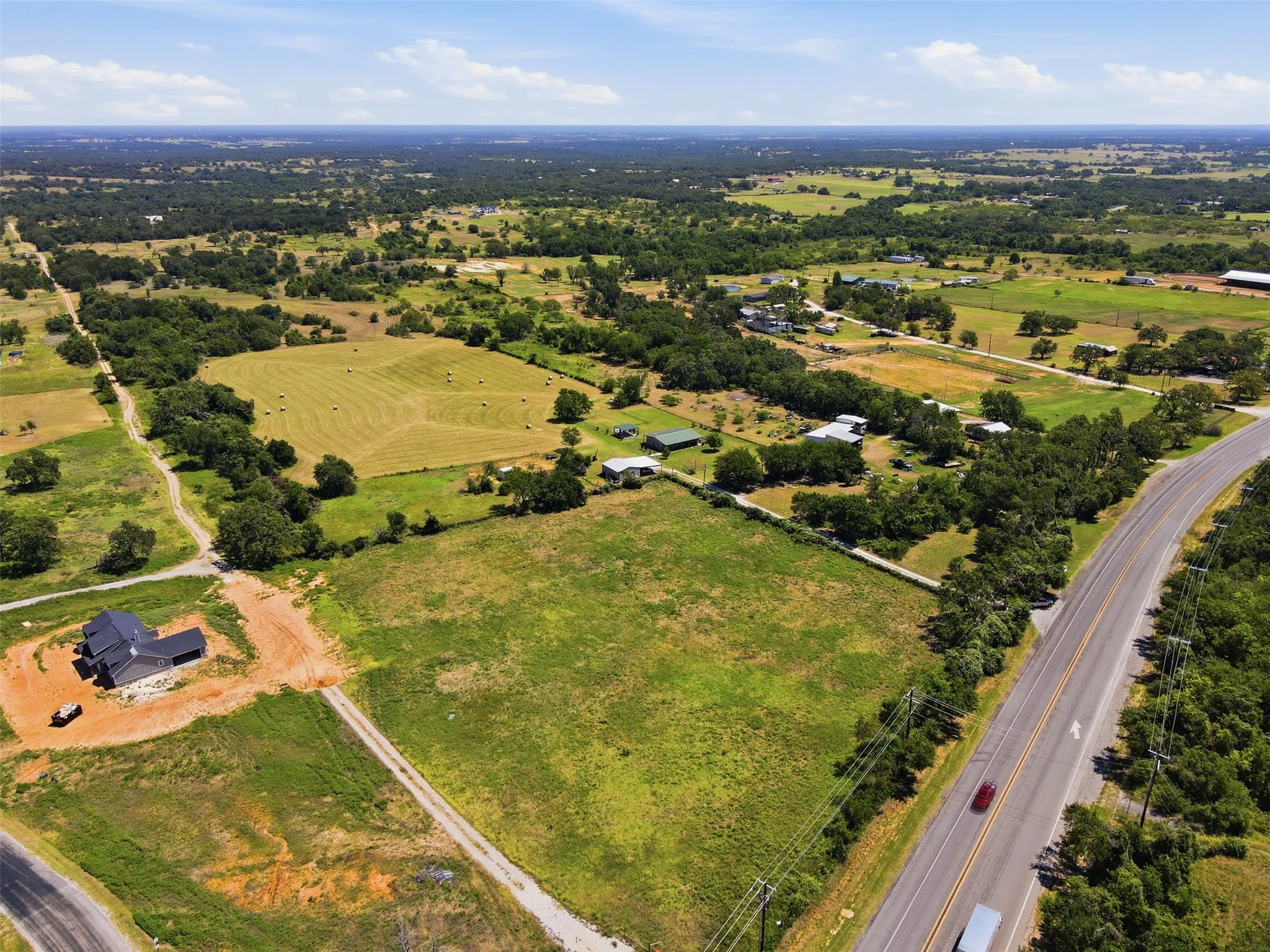 Single Family Residence For Sale in Parker County , 5770 W Highway 199, Springtown, Texas 76082, 2 Bedroom, 2 Bathroom, Garage spaces, 1,420 Sqft, built in 2010, mls#21312584, Real Estate Agent in Springtown, Homes For Sale in Parker county, Homes For Sale in Springtown, Realtor in Springtown Texas, Real Estate Brokerage Independent Realty Texas, Luminita Cordes Realtor