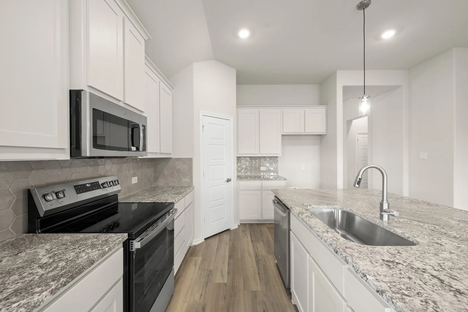DFW-El Dorado-Concept 1991-461 Carnero Drive-Kitchen-Risewell Homes-3