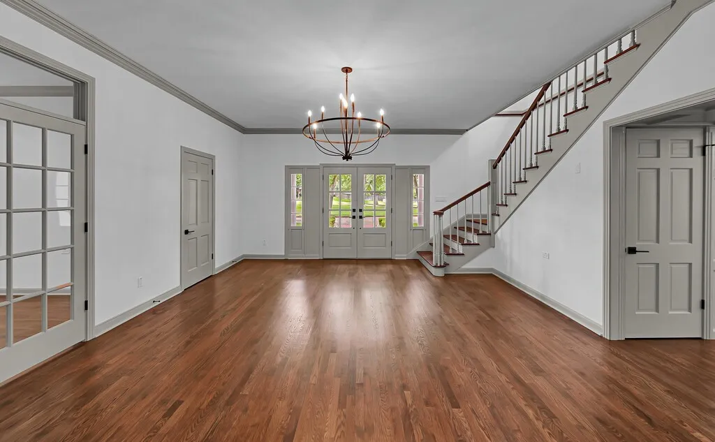 Single Family Residence For Sale in Mc Lennan County , 2825 Lake Air Drive, Waco, Texas 76710, 3 Bedroom, 4 Bathroom, 3 Garage spaces, 5,153 Sqft, built in 1957, mls#21319994, Real Estate Agent in Waco, Homes For Sale in Mc Lennan county, Homes For Sale in Waco, Realtor in Waco Texas, Real Estate Brokerage Independent Realty Texas, Luminita Cordes Realtor