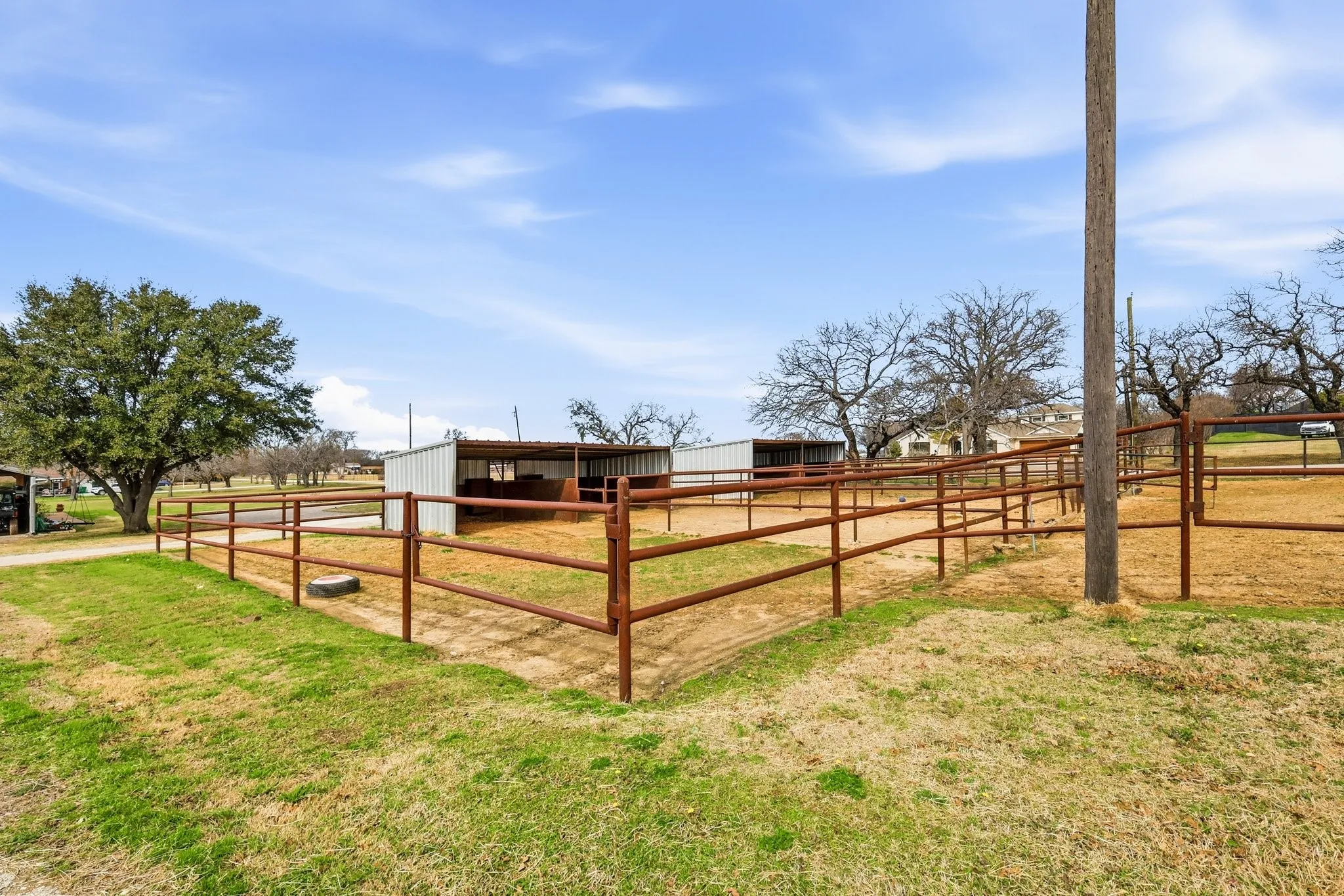 Single Family Residence For Sale in Denton County , 309 Sanders Road, Denton, Texas 76210, 3 Bedroom, 3 Bathroom, Garage spaces, 2,327 Sqft, built in 1989, Price $840,000, mls#21323503, Real Estate Agent in Denton, Homes For Sale in Denton county, Homes For Sale in Denton, Realtor in Denton Texas, Real Estate Brokerage Independent Realty Texas, Luminita Cordes Realtor