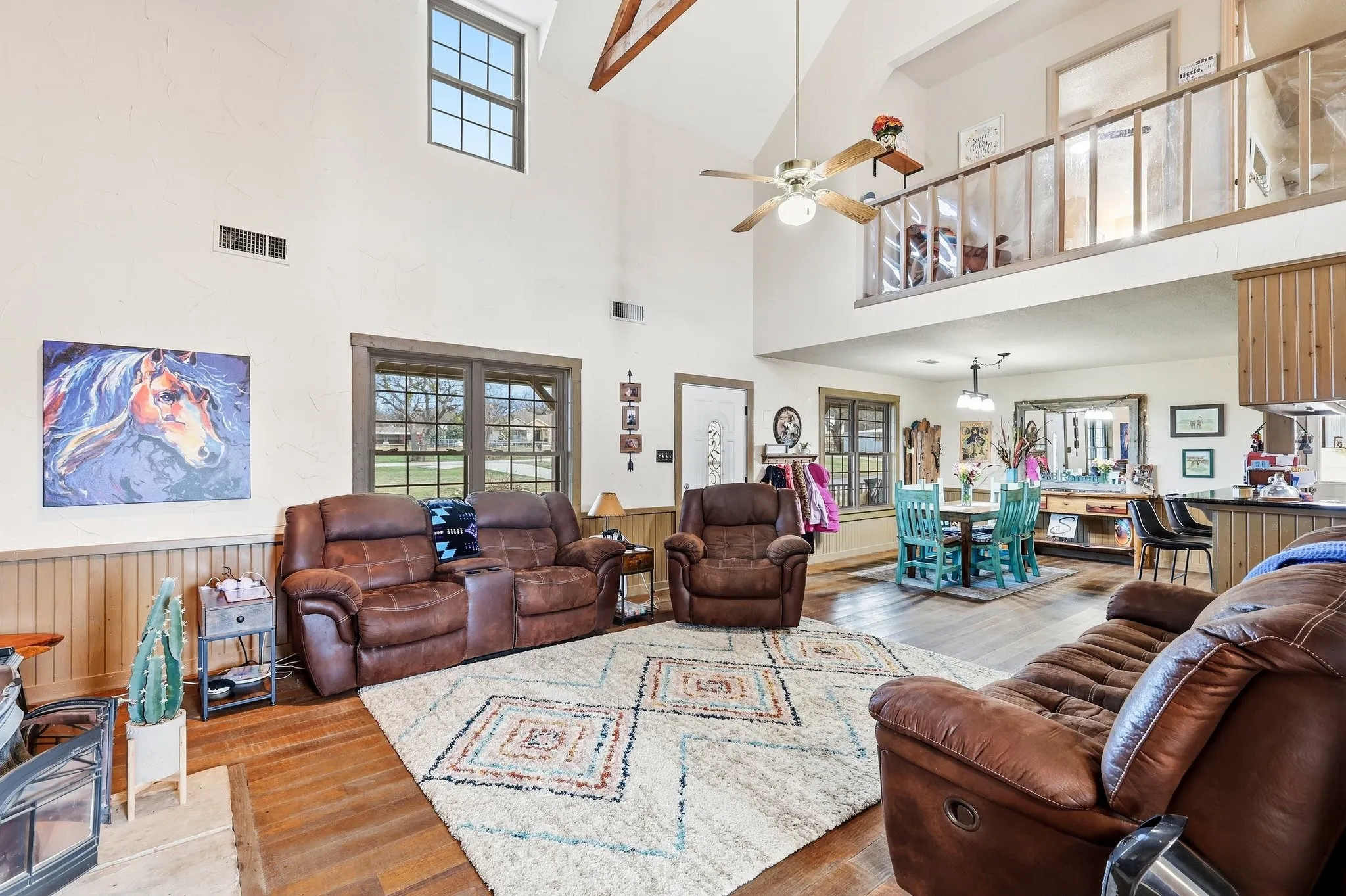Single Family Residence For Sale in Denton County , 309 Sanders Road, Denton, Texas 76210, 3 Bedroom, 3 Bathroom, Garage spaces, 2,327 Sqft, built in 1989, Price $840,000, mls#21323503, Real Estate Agent in Denton, Homes For Sale in Denton county, Homes For Sale in Denton, Realtor in Denton Texas, Real Estate Brokerage Independent Realty Texas, Luminita Cordes Realtor
