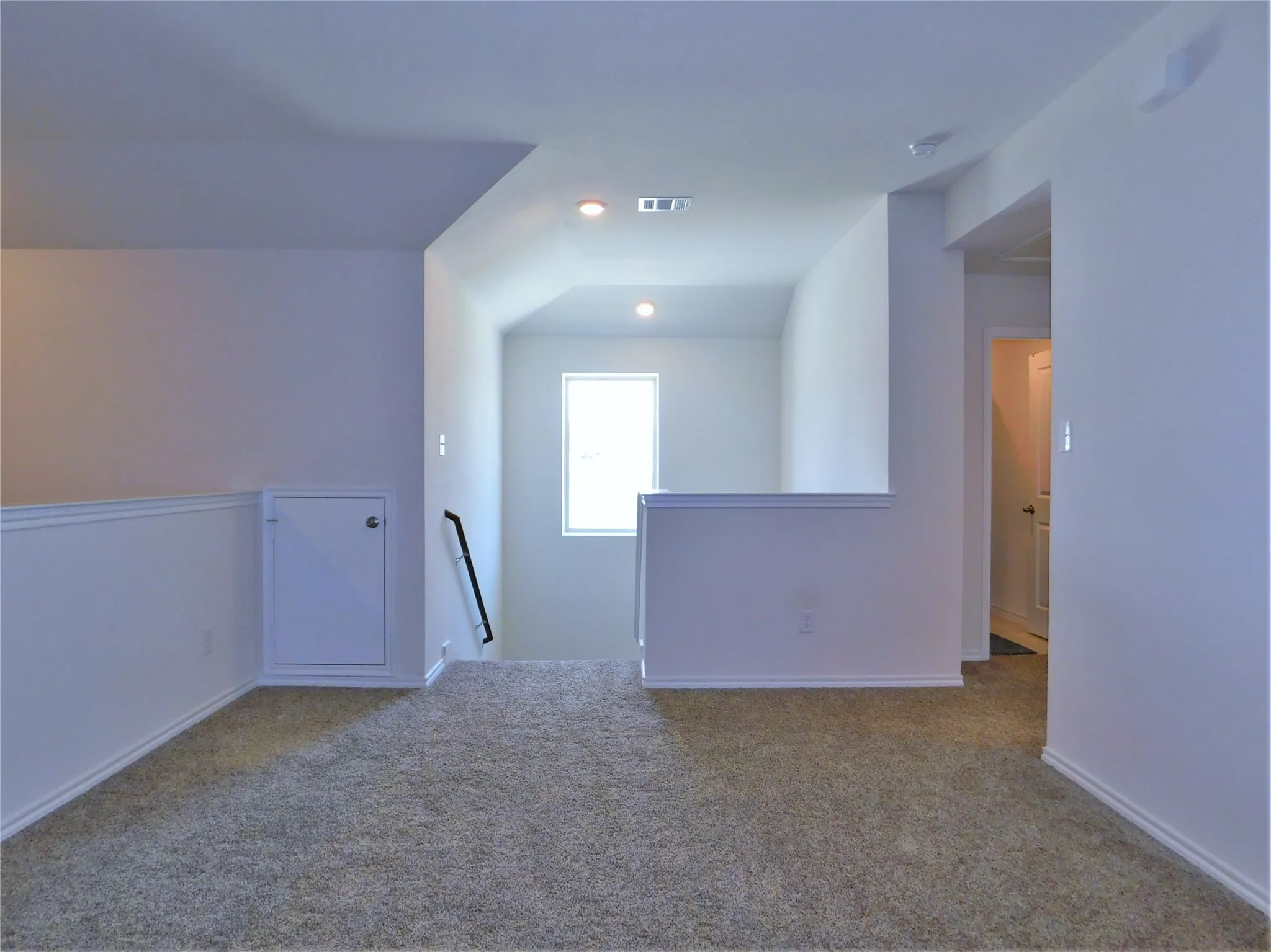 Single Family Residence For Rent in Denton County , 4025 Huntington Drive, Denton, Texas 76209, 4 Bedroom, 3 Bathroom, 2 Garage spaces, 2,374 Sqft, built in 2021, mls#21323465, Real Estate Agent in Denton, Homes For Rent in Denton county, Homes For Rent in Denton, Realtor in Denton Texas, Real Estate Brokerage Independent Realty Texas, Luminita Cordes Realtor