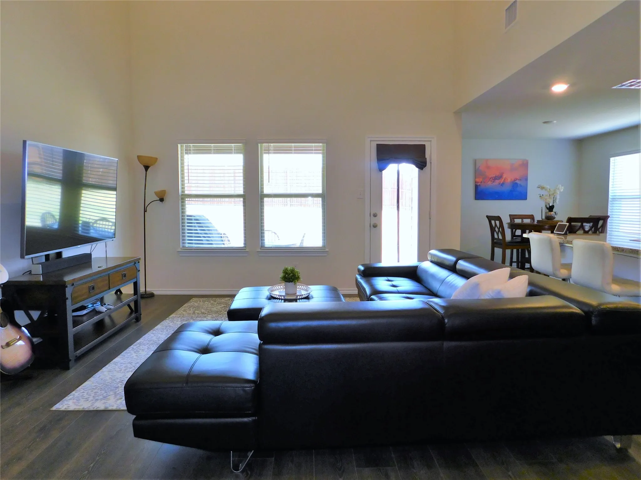 Single Family Residence For Rent in Denton County , 4025 Huntington Drive, Denton, Texas 76209, 4 Bedroom, 3 Bathroom, 2 Garage spaces, 2,374 Sqft, built in 2021, mls#21323465, Real Estate Agent in Denton, Homes For Rent in Denton county, Homes For Rent in Denton, Realtor in Denton Texas, Real Estate Brokerage Independent Realty Texas, Luminita Cordes Realtor