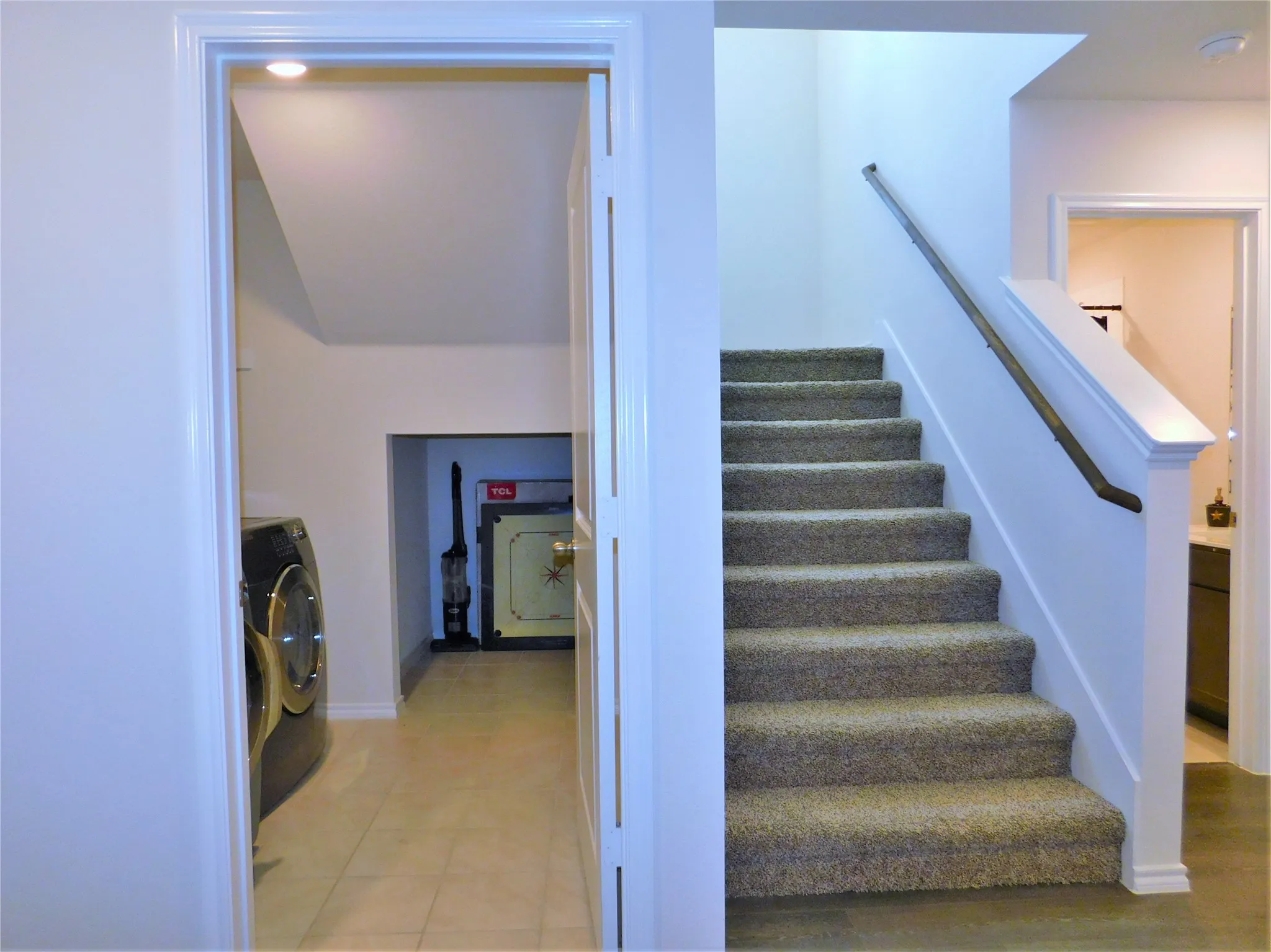 Single Family Residence For Rent in Denton County , 4025 Huntington Drive, Denton, Texas 76209, 4 Bedroom, 3 Bathroom, 2 Garage spaces, 2,374 Sqft, built in 2021, mls#21323465, Real Estate Agent in Denton, Homes For Rent in Denton county, Homes For Rent in Denton, Realtor in Denton Texas, Real Estate Brokerage Independent Realty Texas, Luminita Cordes Realtor
