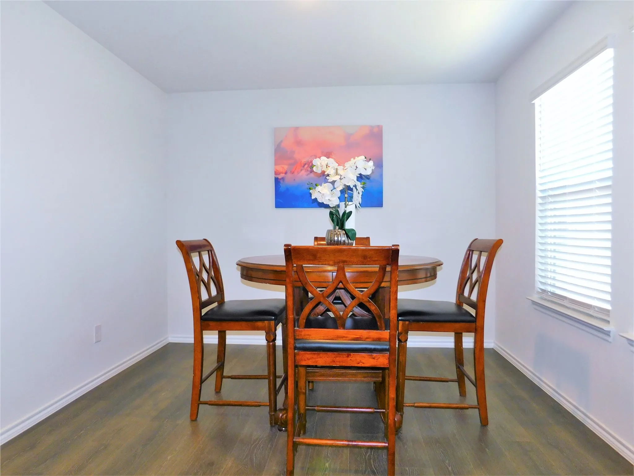 Single Family Residence For Rent in Denton County , 4025 Huntington Drive, Denton, Texas 76209, 4 Bedroom, 3 Bathroom, 2 Garage spaces, 2,374 Sqft, built in 2021, mls#21323465, Real Estate Agent in Denton, Homes For Rent in Denton county, Homes For Rent in Denton, Realtor in Denton Texas, Real Estate Brokerage Independent Realty Texas, Luminita Cordes Realtor