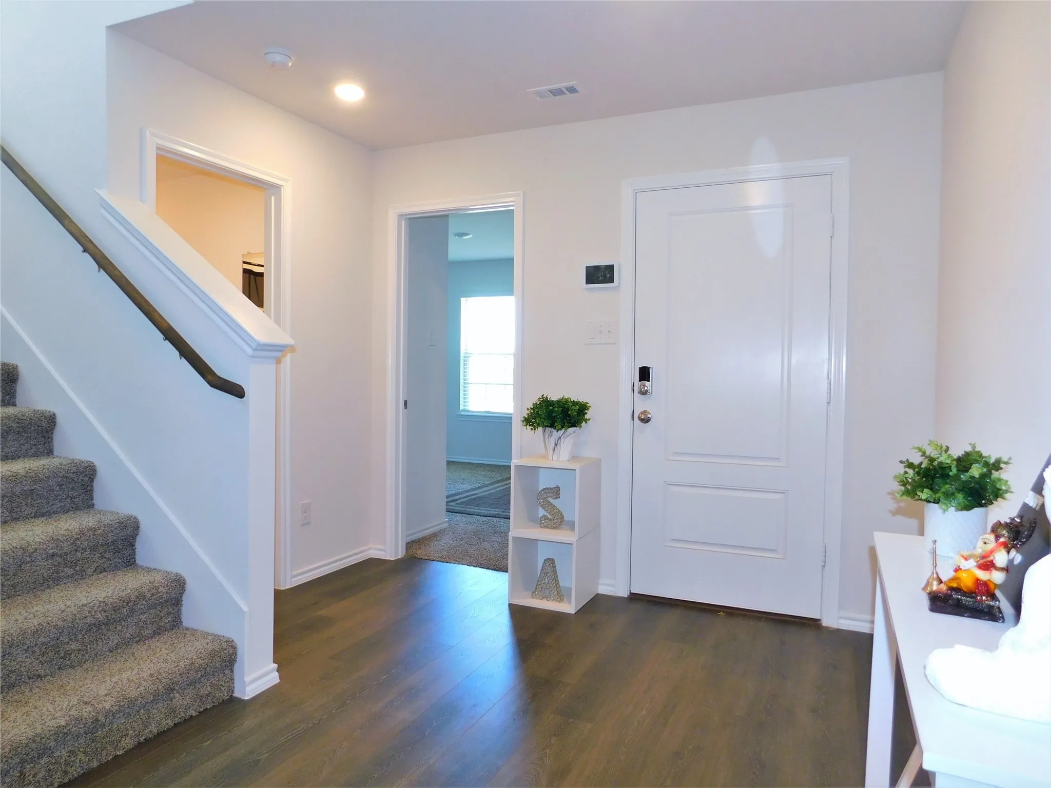 Single Family Residence For Rent in Denton County , 4025 Huntington Drive, Denton, Texas 76209, 4 Bedroom, 3 Bathroom, 2 Garage spaces, 2,374 Sqft, built in 2021, mls#21323465, Real Estate Agent in Denton, Homes For Rent in Denton county, Homes For Rent in Denton, Realtor in Denton Texas, Real Estate Brokerage Independent Realty Texas, Luminita Cordes Realtor