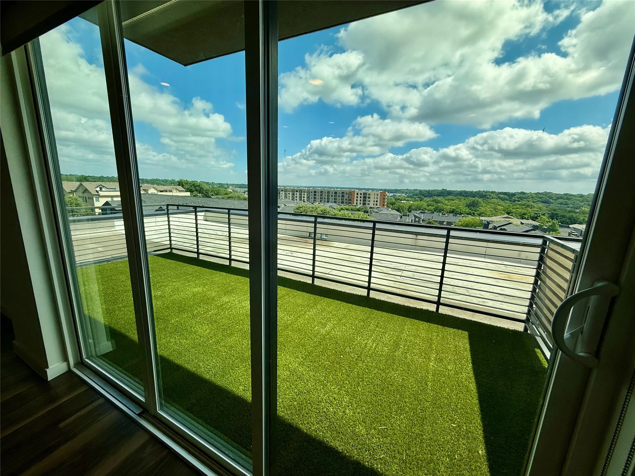 Apartment For Rent in Dallas County , 7450 Coronado Avenue 504, Dallas, Texas 75214, 1 Bedroom, 1 Bathroom, Garage spaces, 1,063 Sqft, built in 2018, Price $2,932, mls#21323505, Real Estate Agent in Dallas, Homes For Rent in Dallas county, Homes For Rent in Dallas, Realtor in Dallas Texas, Real Estate Brokerage Independent Realty Texas, Luminita Cordes Realtor