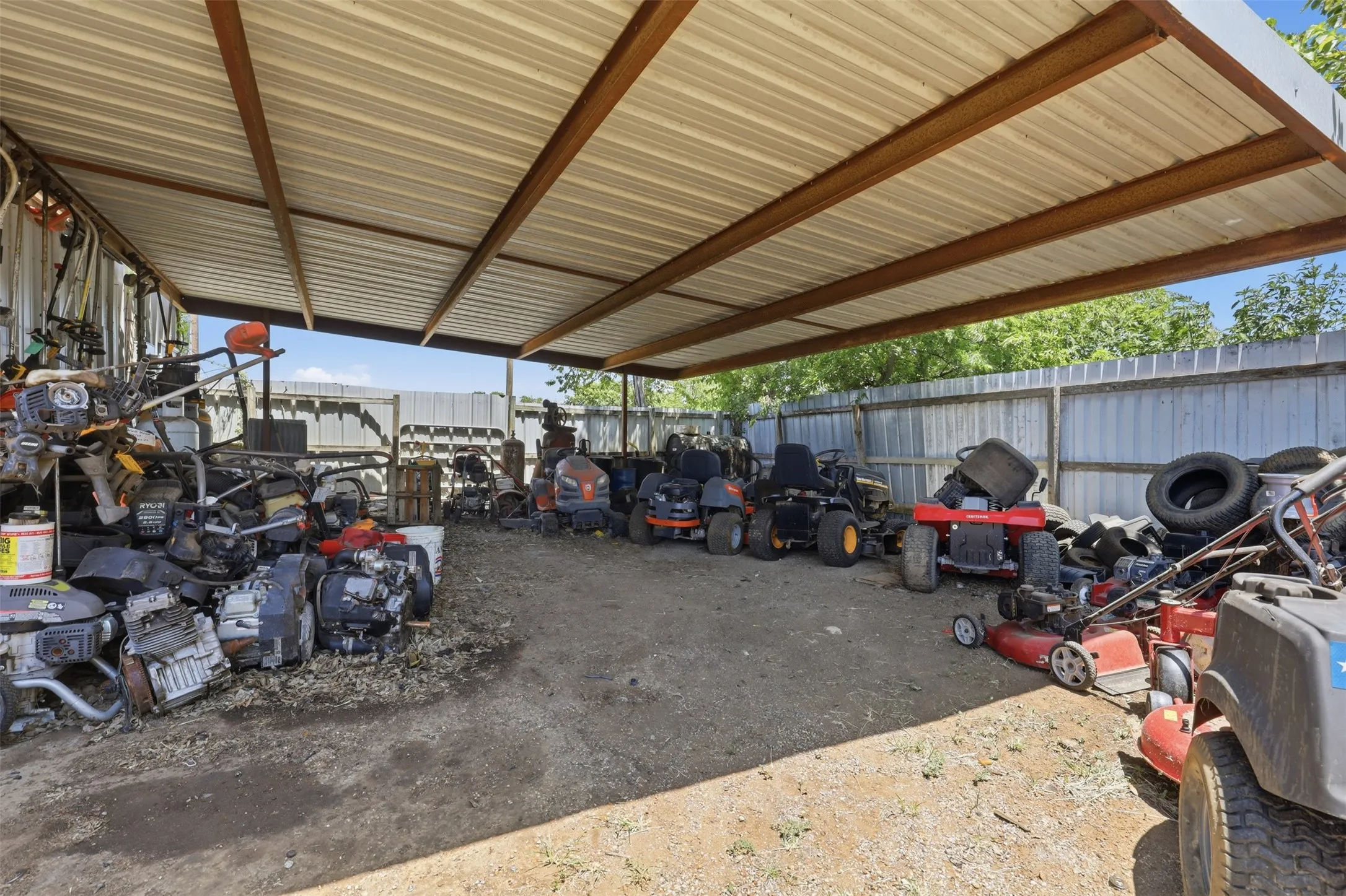 Business For Sale in Johnson County , 1605 S Main Street A, Cleburne, Texas 76033, 0, 0, Garage spaces, 0 Sqft, built in 1977, mls#21322953, Real Estate Agent in Cleburne, Homes For Sale in Johnson county, Homes For Sale in Cleburne, Realtor in Cleburne Texas, Real Estate Brokerage Independent Realty Texas, Luminita Cordes Realtor