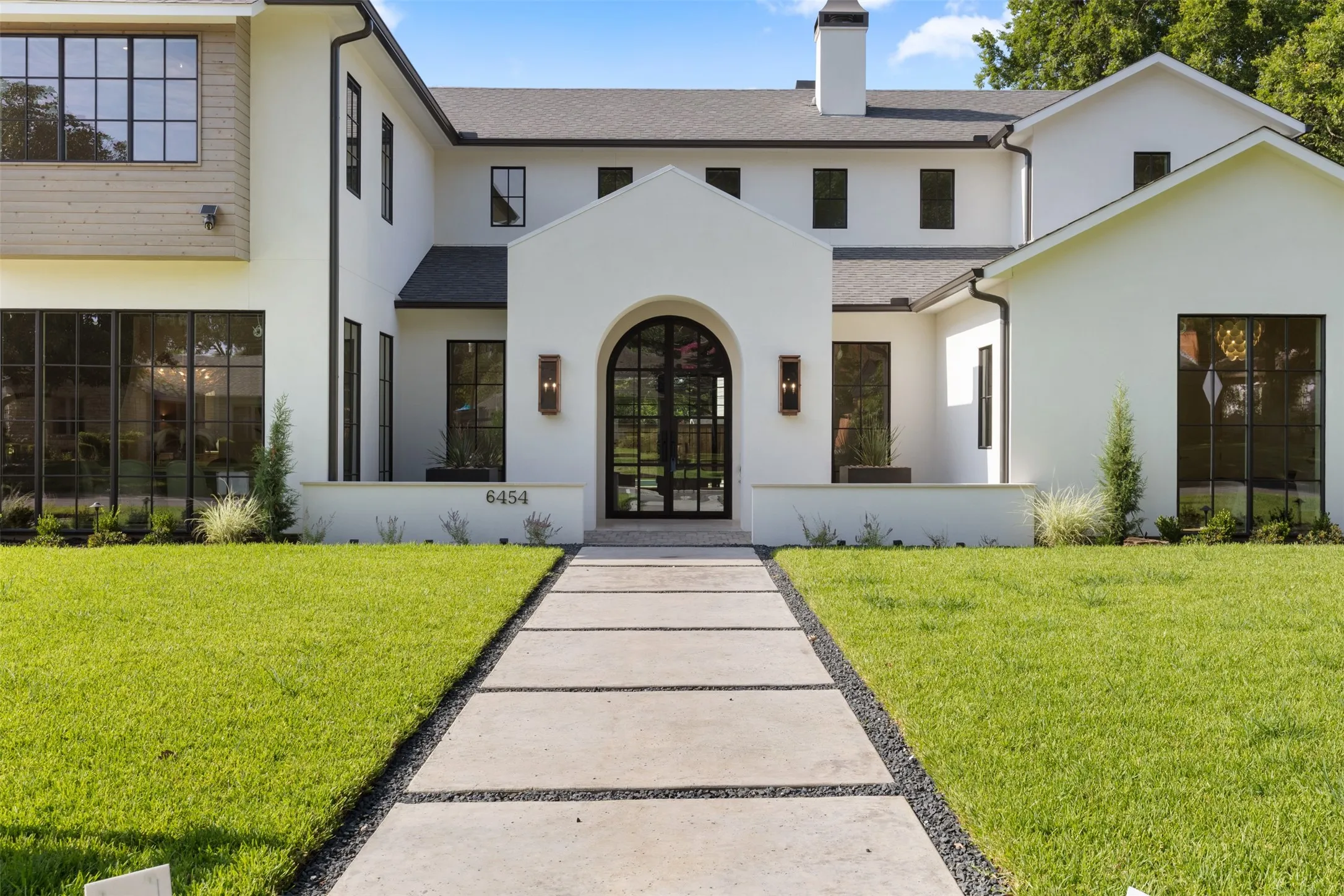 Single Family Residence For Sale in Dallas County , 6454 Sondra Drive, Dallas, Texas 75214, 5 Bedroom, 7 Bathroom, 2 Garage spaces, 6,283 Sqft, built in 2026, mls#21323443, Real Estate Agent in Dallas, Homes For Sale in Dallas county, Homes For Sale in Dallas, Realtor in Dallas Texas, Real Estate Brokerage Independent Realty Texas, Luminita Cordes Realtor