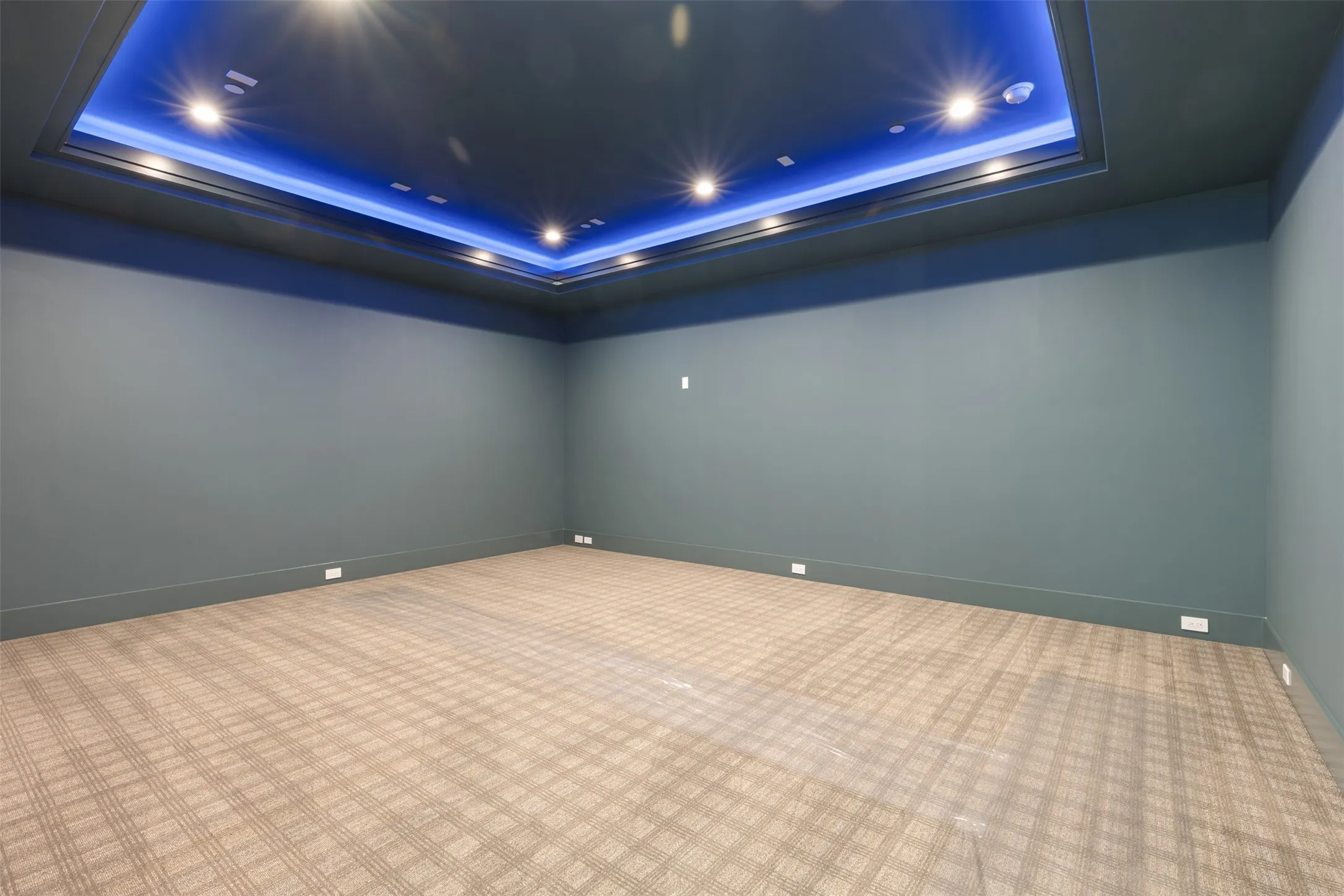 Single Family Residence For Sale in Dallas County , 6454 Sondra Drive, Dallas, Texas 75214, 5 Bedroom, 7 Bathroom, 2 Garage spaces, 6,283 Sqft, built in 2026, mls#21323443, Real Estate Agent in Dallas, Homes For Sale in Dallas county, Homes For Sale in Dallas, Realtor in Dallas Texas, Real Estate Brokerage Independent Realty Texas, Luminita Cordes Realtor