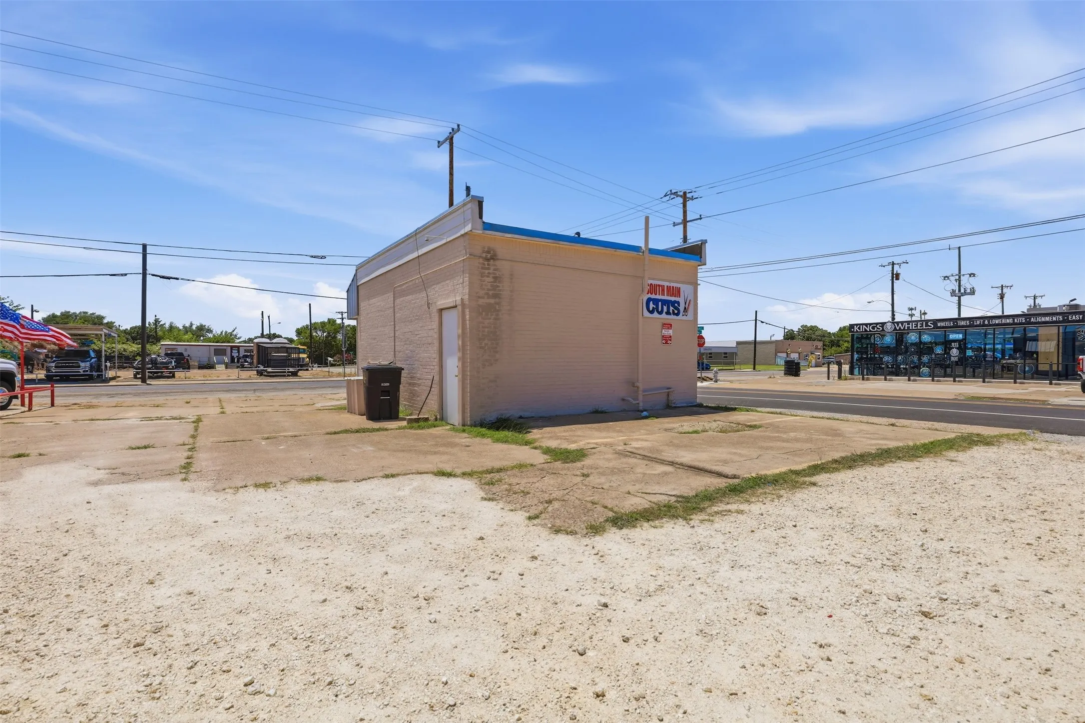 Office For Sale in Johnson County , 1001 S Main Street, Cleburne, Texas 76033, 0, 0, Garage spaces, 0 Sqft, built in 1960, mls#21322857, Real Estate Agent in Cleburne, Homes For Sale in Johnson county, Homes For Sale in Cleburne, Realtor in Cleburne Texas, Real Estate Brokerage Independent Realty Texas, Luminita Cordes Realtor