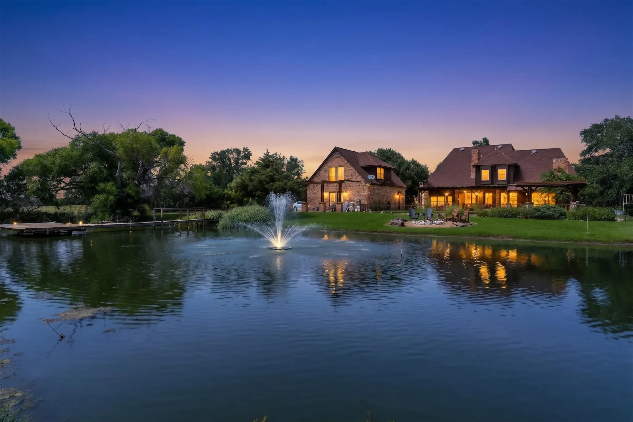 Single Family Residence For Sale in Rockwall County , 1990 Jordan Lane, Rockwall, Texas 75032, 5 Bedroom, 6 Bathroom, 3 Garage spaces, 5,292 Sqft, built in 1986, mls#21322935, Real Estate Agent in Rockwall, Homes For Sale in Rockwall county, Homes For Sale in Rockwall, Realtor in Rockwall Texas, Real Estate Brokerage Independent Realty Texas, Luminita Cordes Realtor