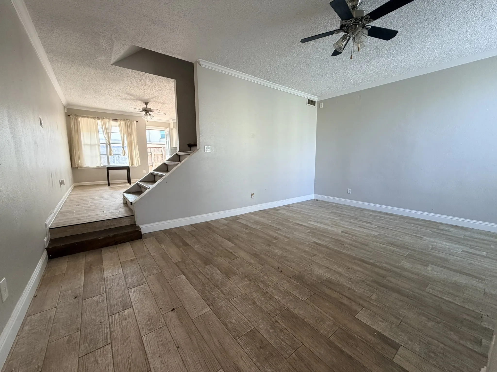 Condominium For Sale in Dallas County , 7145 Fair Oaks Avenue 36, Dallas, Texas 75231, 2 Bedroom, 3 Bathroom, Garage spaces, 1,171 Sqft, built in 1974, mls#21319890, Real Estate Agent in Dallas, Homes For Sale in Dallas county, Homes For Sale in Dallas, Realtor in Dallas Texas, Real Estate Brokerage Independent Realty Texas, Luminita Cordes Realtor