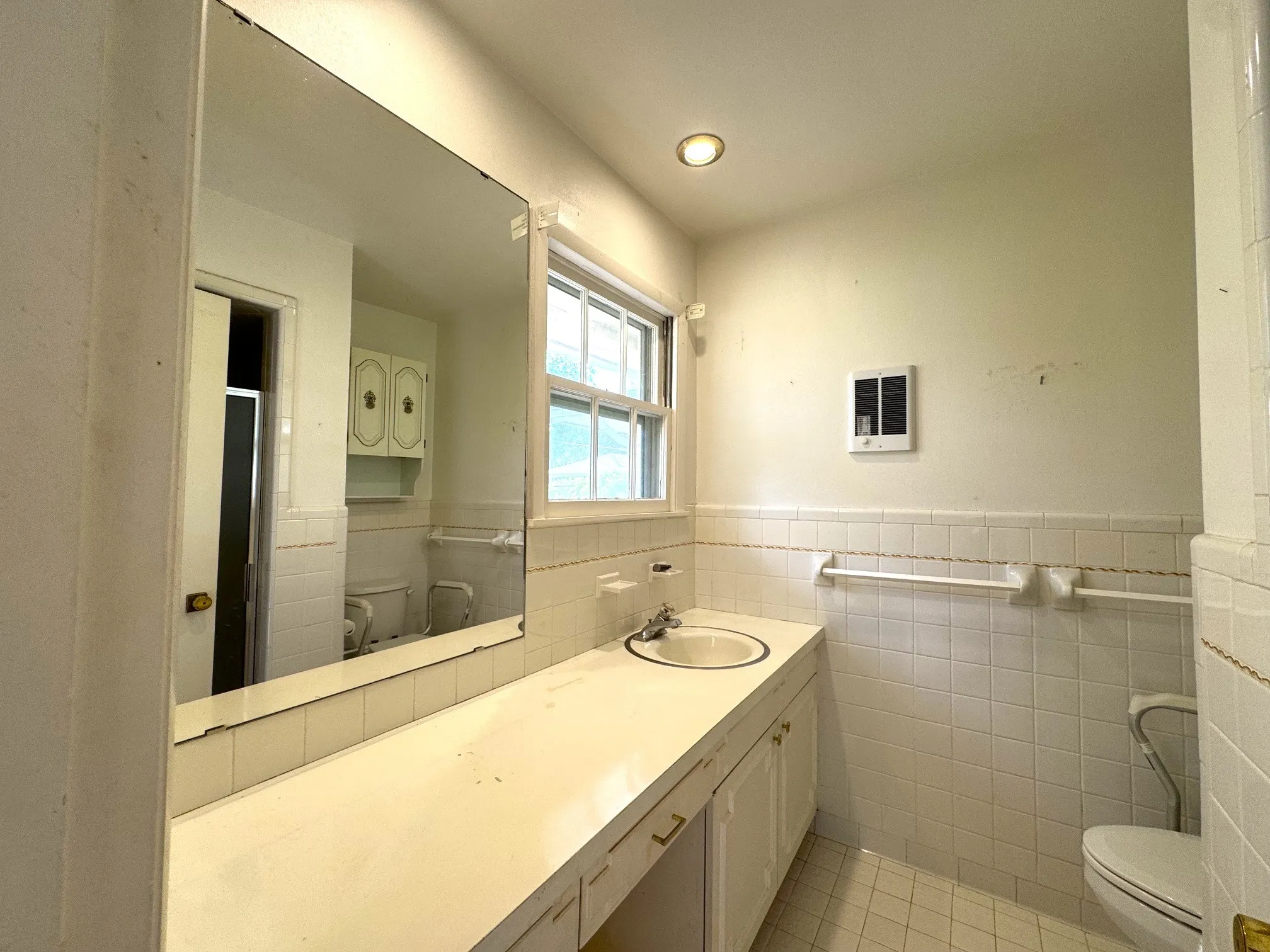 Single Family Residence For Sale in Taylor County , 2117 Woodridge Drive, Abilene, Texas 79605, 3 Bedroom, 2 Bathroom, 2 Garage spaces, 1,936 Sqft, built in 1960, mls#21323489, Real Estate Agent in Abilene, Homes For Sale in Taylor county, Homes For Sale in Abilene, Realtor in Abilene Texas, Real Estate Brokerage Independent Realty Texas, Luminita Cordes Realtor