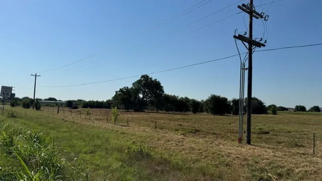 Unimproved Land For Sale in Cooke County , 000 HWY 82, Lindsay, Texas 76250, 0, 0, Garage spaces, 0 Sqft, built in 0, Price $325,000, mls#21323531, Real Estate Agent in Lindsay, Homes For Sale in Cooke county, Homes For Sale in Lindsay, Realtor in Lindsay Texas, Real Estate Brokerage Independent Realty Texas, Luminita Cordes Realtor