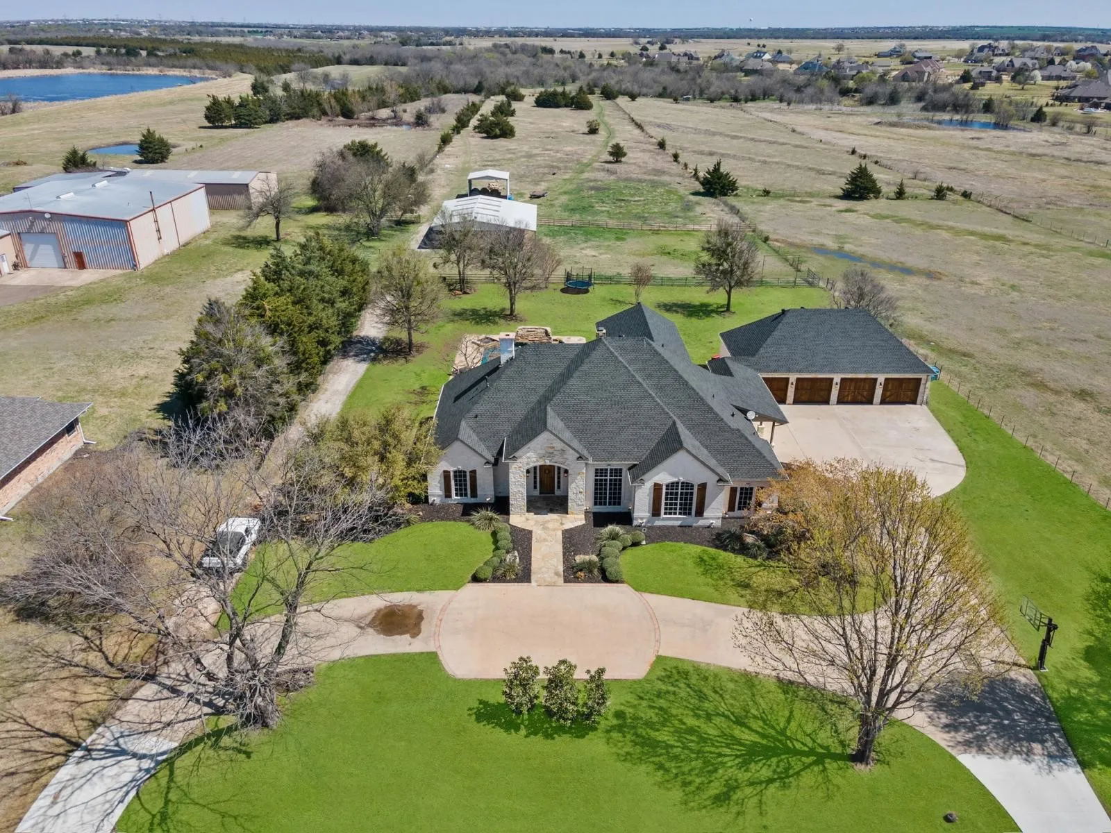 Single Family Residence For Sale in Rockwall County , 1739 Fm 1139, Mclendon Chisholm, Texas 75032, 4 Bedroom, 4 Bathroom, 4 Garage spaces, 4,182 Sqft, built in 1996, mls#21306134, Real Estate Agent in Mclendon Chisholm, Homes For Sale in Rockwall county, Homes For Sale in Mclendon Chisholm, Realtor in Mclendon Chisholm Texas, Real Estate Brokerage Independent Realty Texas, Luminita Cordes Realtor