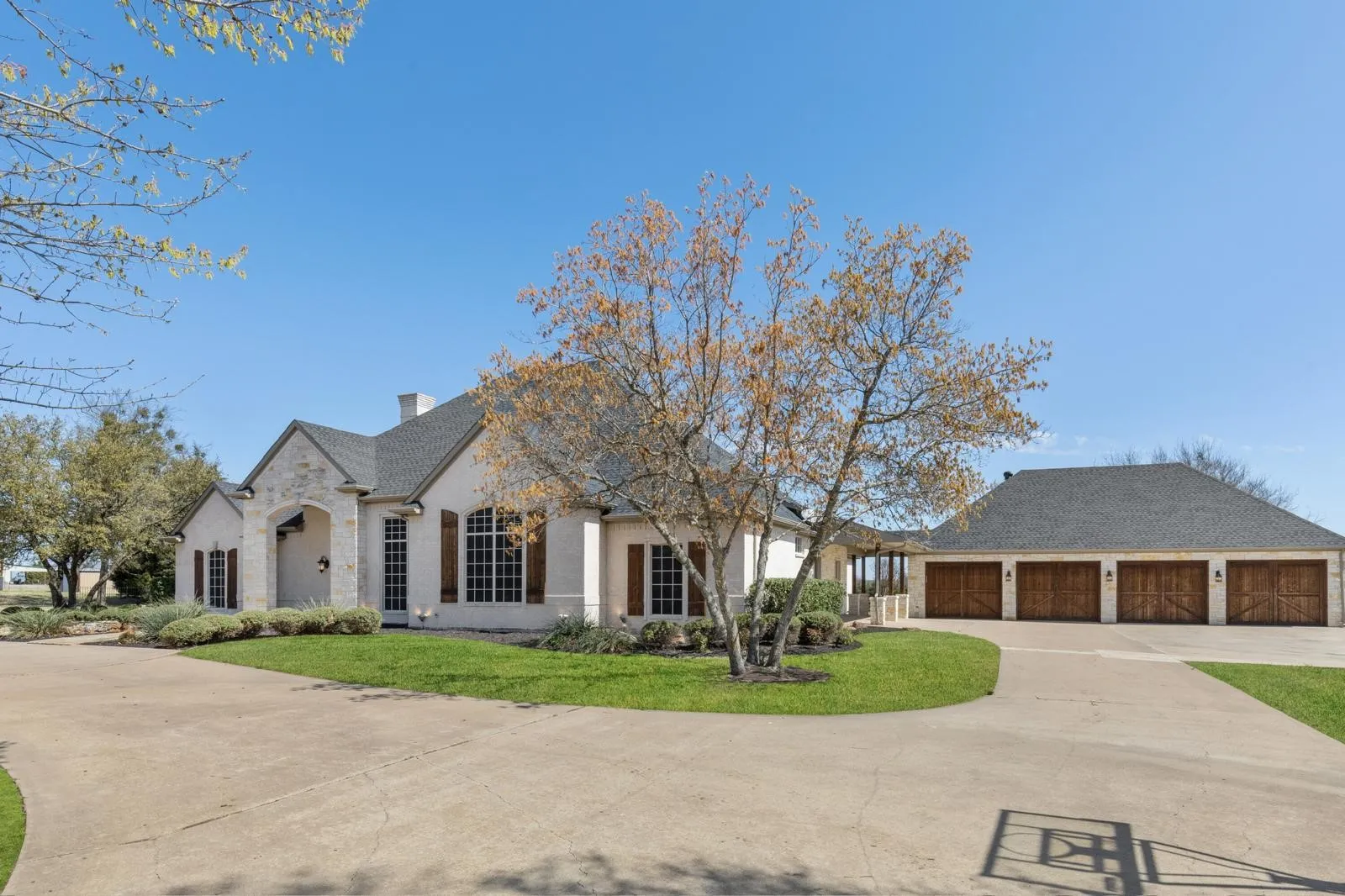 Single Family Residence For Sale in Rockwall County , 1739 Fm 1139, Mclendon Chisholm, Texas 75032, 4 Bedroom, 4 Bathroom, 4 Garage spaces, 4,182 Sqft, built in 1996, mls#21306134, Real Estate Agent in Mclendon Chisholm, Homes For Sale in Rockwall county, Homes For Sale in Mclendon Chisholm, Realtor in Mclendon Chisholm Texas, Real Estate Brokerage Independent Realty Texas, Luminita Cordes Realtor