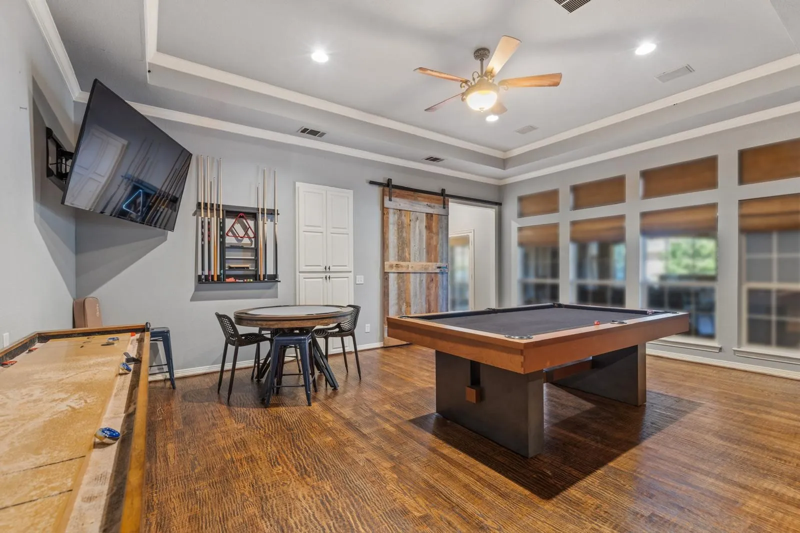 Single Family Residence For Sale in Rockwall County , 1739 Fm 1139, Mclendon Chisholm, Texas 75032, 4 Bedroom, 4 Bathroom, 4 Garage spaces, 4,182 Sqft, built in 1996, mls#21306134, Real Estate Agent in Mclendon Chisholm, Homes For Sale in Rockwall county, Homes For Sale in Mclendon Chisholm, Realtor in Mclendon Chisholm Texas, Real Estate Brokerage Independent Realty Texas, Luminita Cordes Realtor