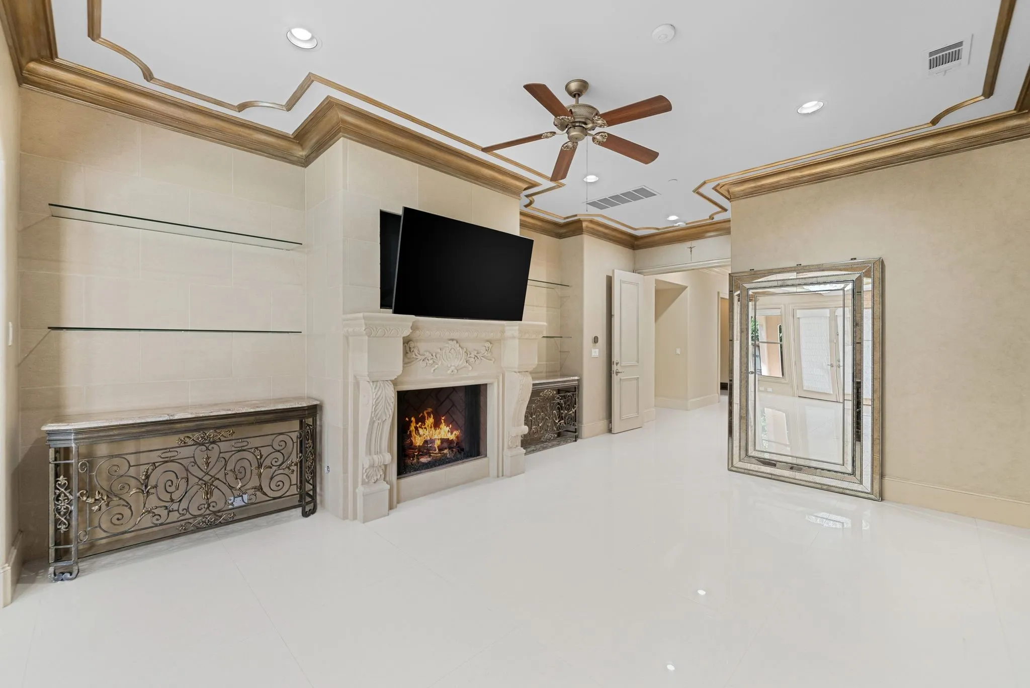 Single Family Residence For Sale in Dallas County , 5821 Northaven Road, Dallas, Texas 75230, 4 Bedroom, 6 Bathroom, 3 Garage spaces, 6,022 Sqft, built in 2013, mls#21321708, Real Estate Agent in Dallas, Homes For Sale in Dallas county, Homes For Sale in Dallas, Realtor in Dallas Texas, Real Estate Brokerage Independent Realty Texas, Luminita Cordes Realtor