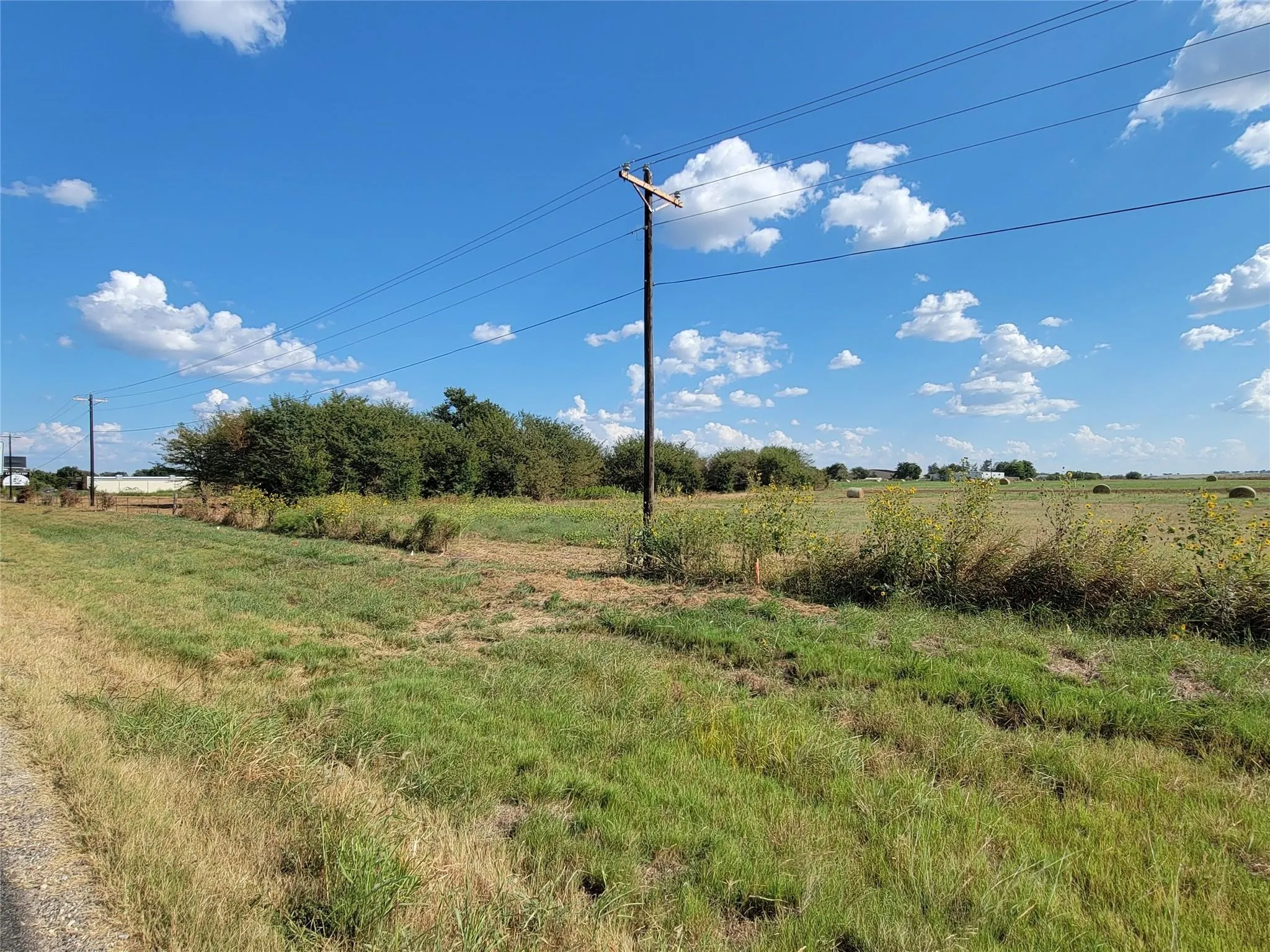 Unimproved Land For Sale in Cooke County , 000 HWY 82, Lindsay, Texas 76250, 0, 0, Garage spaces, 0 Sqft, built in 0, mls#21323537, Real Estate Agent in Lindsay, Homes For Sale in Cooke county, Homes For Sale in Lindsay, Realtor in Lindsay Texas, Real Estate Brokerage Independent Realty Texas, Luminita Cordes Realtor