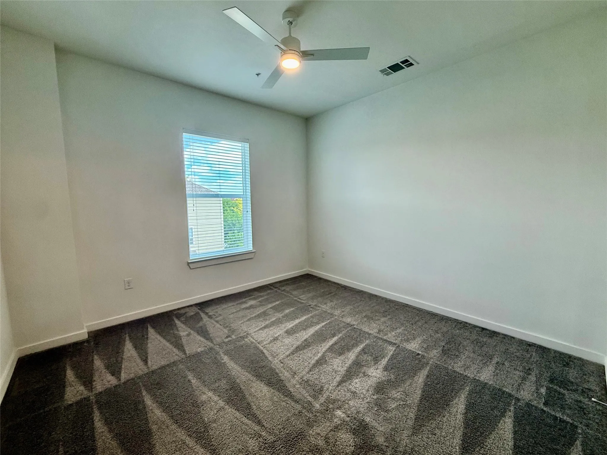 Apartment For Rent in Dallas County , 7450 Coronado Avenue 424, Dallas, Texas 75214, 2 Bedrooms, 2 Bathrooms, Garage spaces, 1,525 Sqft, built in 2018, Price $3,028, mls#21323544, Real Estate Agent in Dallas, Homes For Rent in Dallas county, Homes For Rent in Dallas, Realtor in Dallas Texas, Real Estate Brokerage Independent Realty Texas, Luminita Cordes Realtor