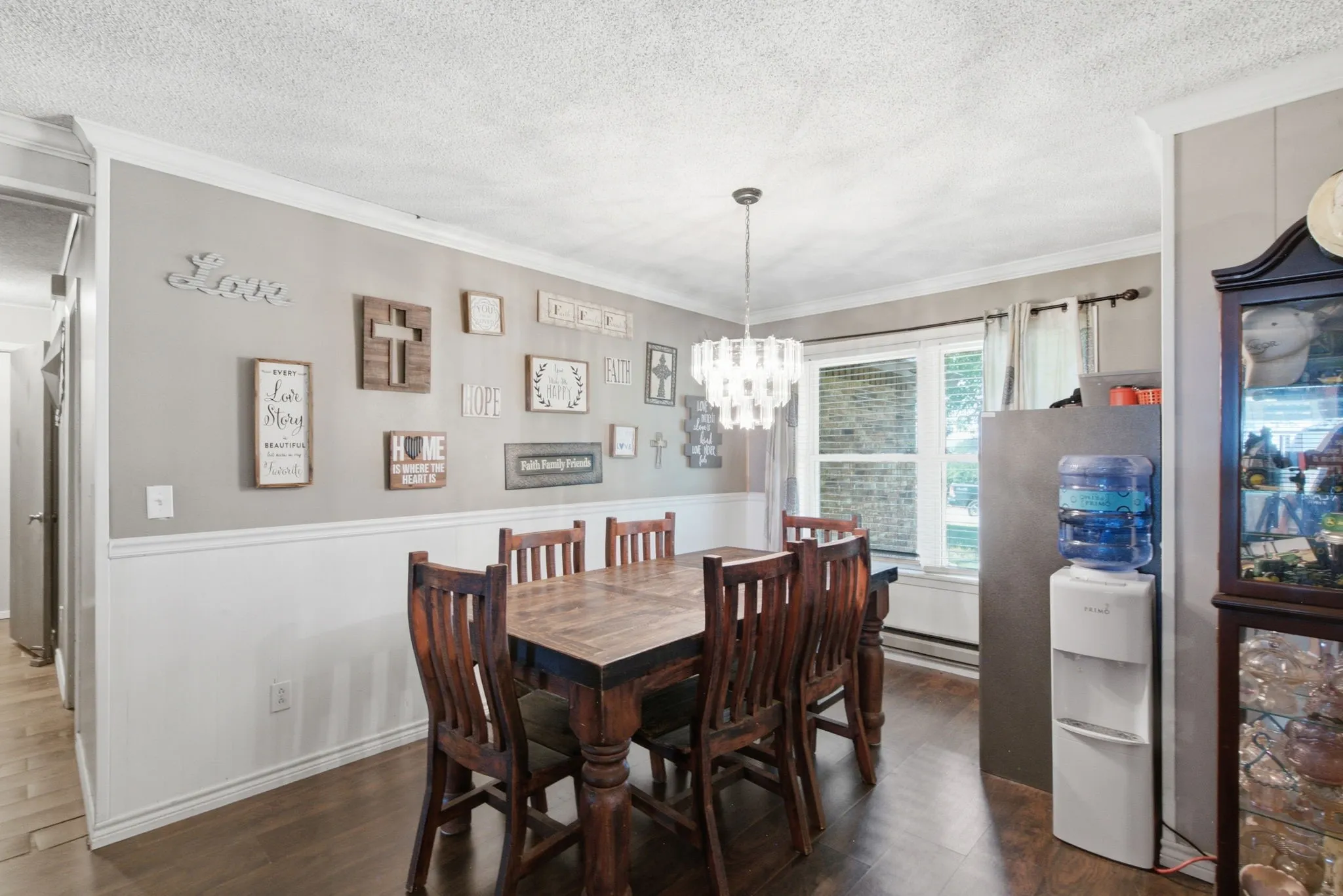 Single Family Residence For Sale in Comanche County , 270 County Road 425, De Leon, Texas 76444, 5 Bedroom, 3 Bathroom, Garage spaces, 2,348 Sqft, built in 1930, mls#21323408, Real Estate Agent in De Leon, Homes For Sale in Comanche county, Homes For Sale in De Leon, Realtor in De Leon Texas, Real Estate Brokerage Independent Realty Texas, Luminita Cordes Realtor