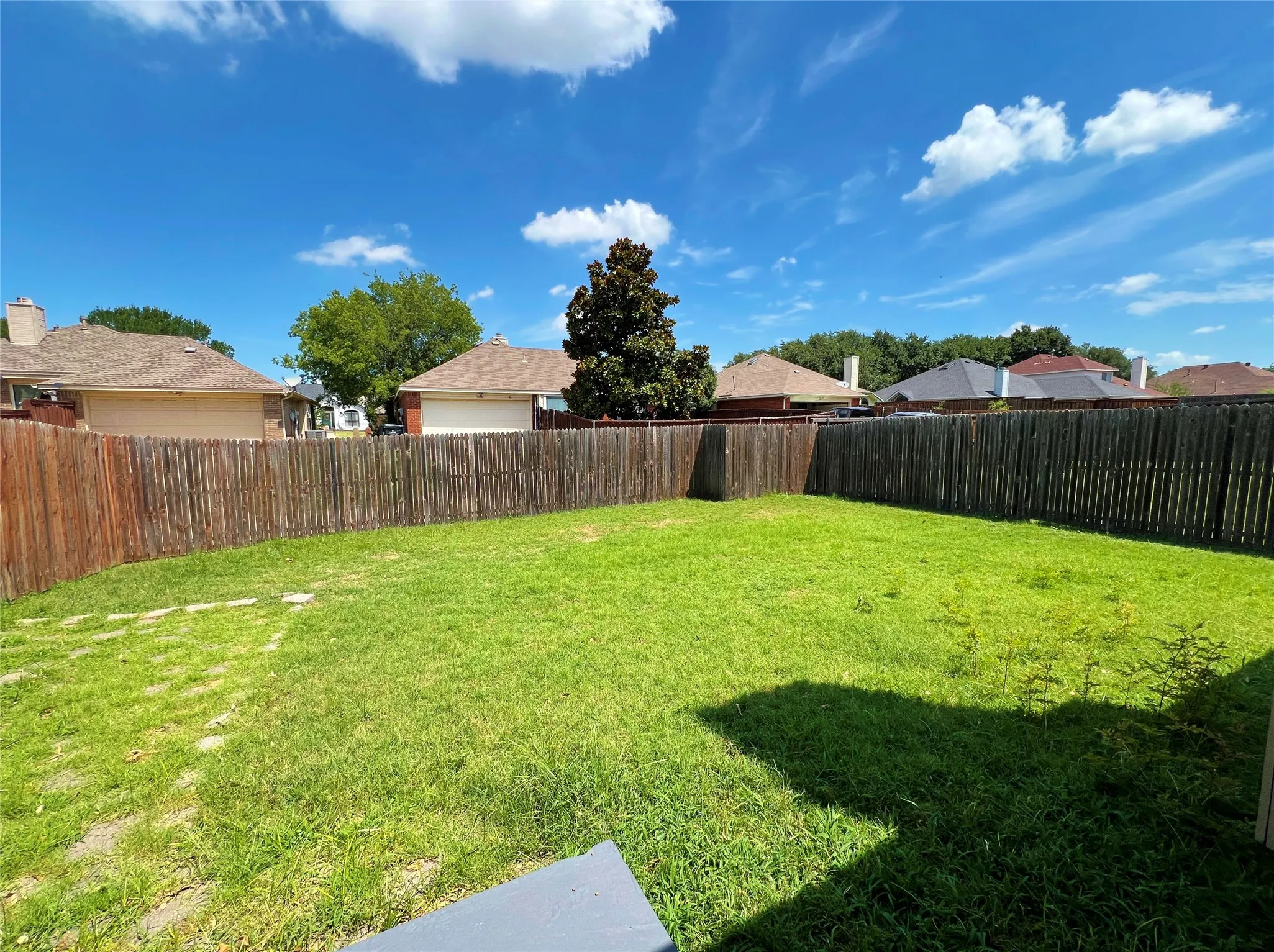 Single Family Residence For Rent in Collin County , 7700 Glenoaks Drive, Frisco, Texas 75034, 4 Bedroom, 2 Bathroom, 2 Garage spaces, 2,139 Sqft, built in 1995, mls#21323563, Real Estate Agent in Frisco, Homes For Rent in Collin county, Homes For Rent in Frisco, Realtor in Frisco Texas, Real Estate Brokerage Independent Realty Texas, Luminita Cordes Realtor