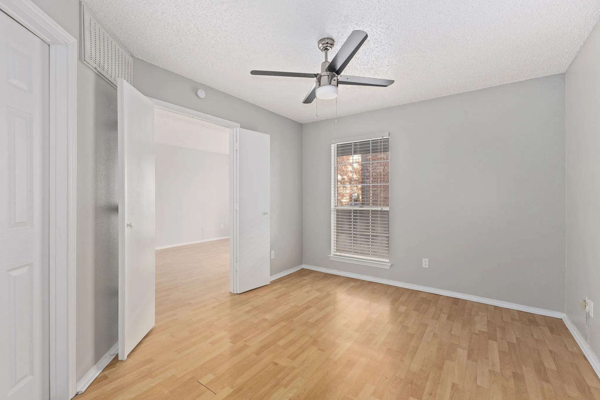 Condominium For Rent in Collin County , 18333 Roehampton Drive 418, Dallas, Texas 75252, 1 Bedroom, 1 Bathroom, Garage spaces, 448 Sqft, built in 1985, mls#21311951, Real Estate Agent in Dallas, Homes For Rent in Collin county, Homes For Rent in Dallas, Realtor in Dallas Texas, Real Estate Brokerage Independent Realty Texas, Luminita Cordes Realtor