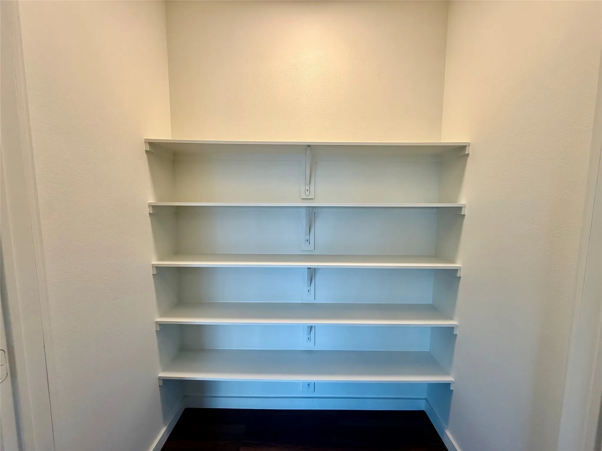 Apartment For Rent in Dallas County , 7450 Coronado Avenue 301, Dallas, Texas 75214, 3 Bedrooms, 3 Bathrooms, Garage spaces, 2,342 Sqft, built in 2018, Price $4,705, mls#21323572, Real Estate Agent in Dallas, Homes For Rent in Dallas county, Homes For Rent in Dallas, Realtor in Dallas Texas, Real Estate Brokerage Independent Realty Texas, Luminita Cordes Realtor
