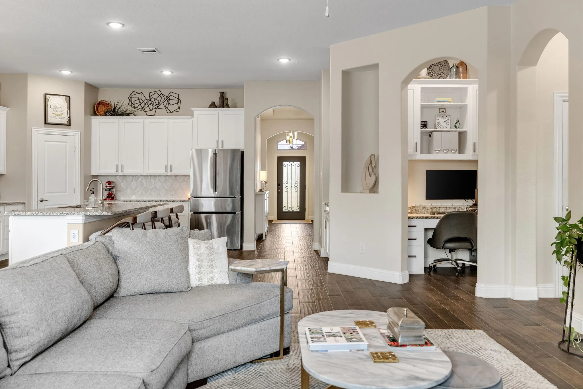 Single Family Residence For Sale in Denton County , 11316 Culberson Drive, Aubrey, Texas 76227, 4 Bedroom, 2 Bathroom, 2 Garage spaces, 2,033 Sqft, built in 2019, mls#21321131, Real Estate Agent in Aubrey, Homes For Sale in Denton county, Homes For Sale in Aubrey, Realtor in Aubrey Texas, Real Estate Brokerage Independent Realty Texas, Luminita Cordes Realtor