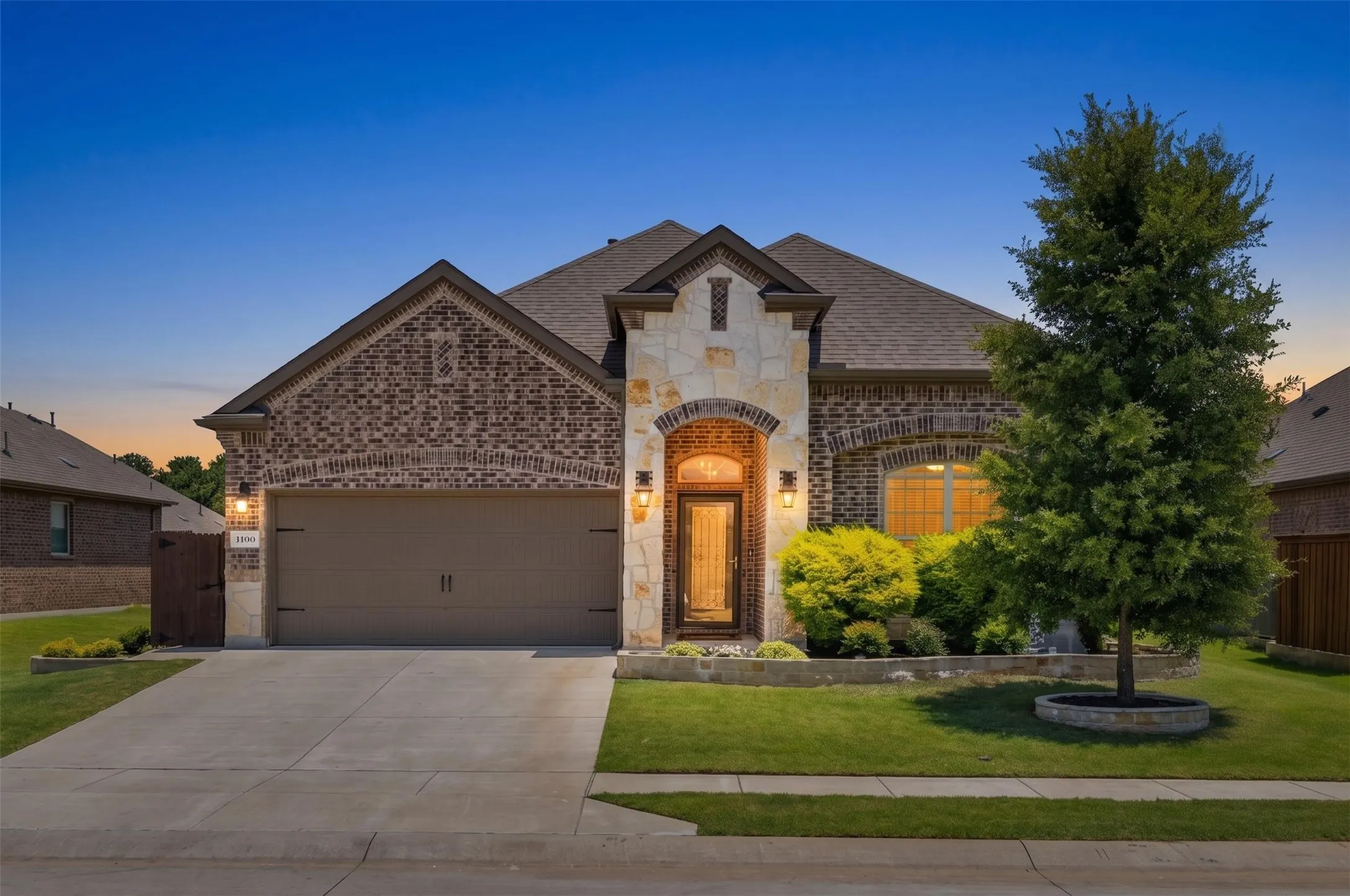 Single Family Residence For Sale in Denton County , 11316 Culberson Drive, Aubrey, Texas 76227, 4 Bedroom, 2 Bathroom, 2 Garage spaces, 2,033 Sqft, built in 2019, mls#21321131, Real Estate Agent in Aubrey, Homes For Sale in Denton county, Homes For Sale in Aubrey, Realtor in Aubrey Texas, Real Estate Brokerage Independent Realty Texas, Luminita Cordes Realtor