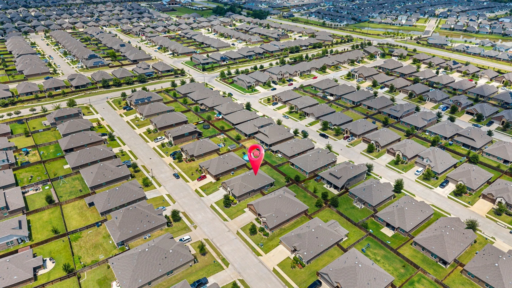 Single Family Residence For Sale in Denton County , 11316 Culberson Drive, Aubrey, Texas 76227, 4 Bedroom, 2 Bathroom, 2 Garage spaces, 2,033 Sqft, built in 2019, mls#21321131, Real Estate Agent in Aubrey, Homes For Sale in Denton county, Homes For Sale in Aubrey, Realtor in Aubrey Texas, Real Estate Brokerage Independent Realty Texas, Luminita Cordes Realtor