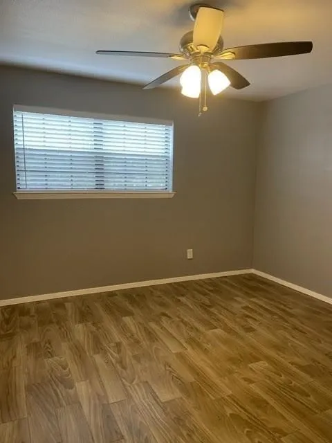 Duplex For Rent in Hood County , 609 Williamsburg Court, Granbury, Texas 76048, 3 Bedroom, 2 Bathroom, 2 Garage spaces, 1,848 Sqft, built in 1984, mls#21323579, Real Estate Agent in Granbury, Homes For Rent in Hood county, Homes For Rent in Granbury, Realtor in Granbury Texas, Real Estate Brokerage Independent Realty Texas, Luminita Cordes Realtor