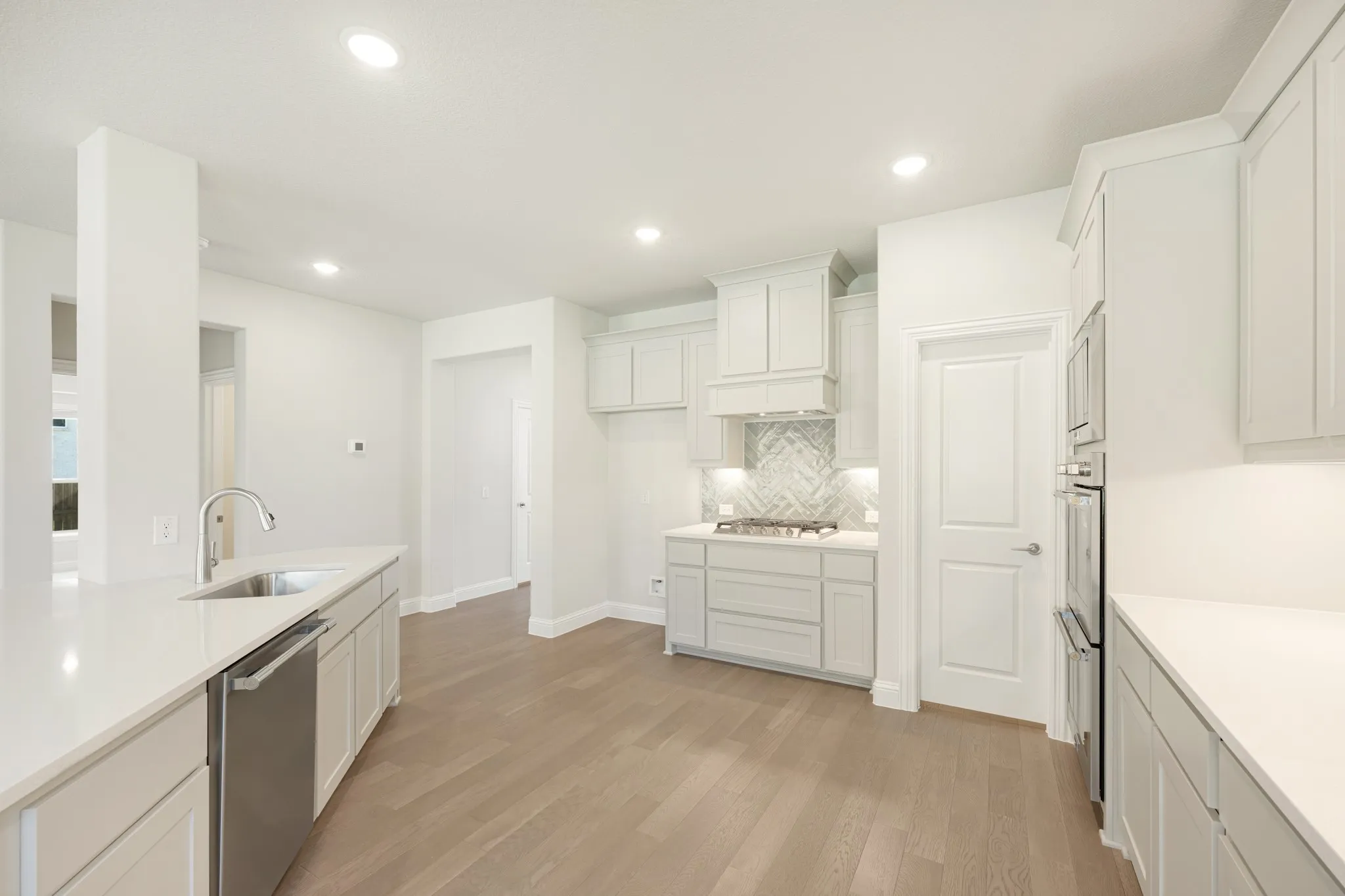 Single Family Residence For Sale in Tarrant County , 2312 Hawk Meadow Court, Mansfield, Texas 76063, 5 Bedroom, 4 Bathroom, 3 Garage spaces, 3,269 Sqft, built in 2026, mls#21323584, Real Estate Agent in Mansfield, Homes For Sale in Tarrant county, Homes For Sale in Mansfield, Realtor in Mansfield Texas, Real Estate Brokerage Independent Realty Texas, Luminita Cordes Realtor