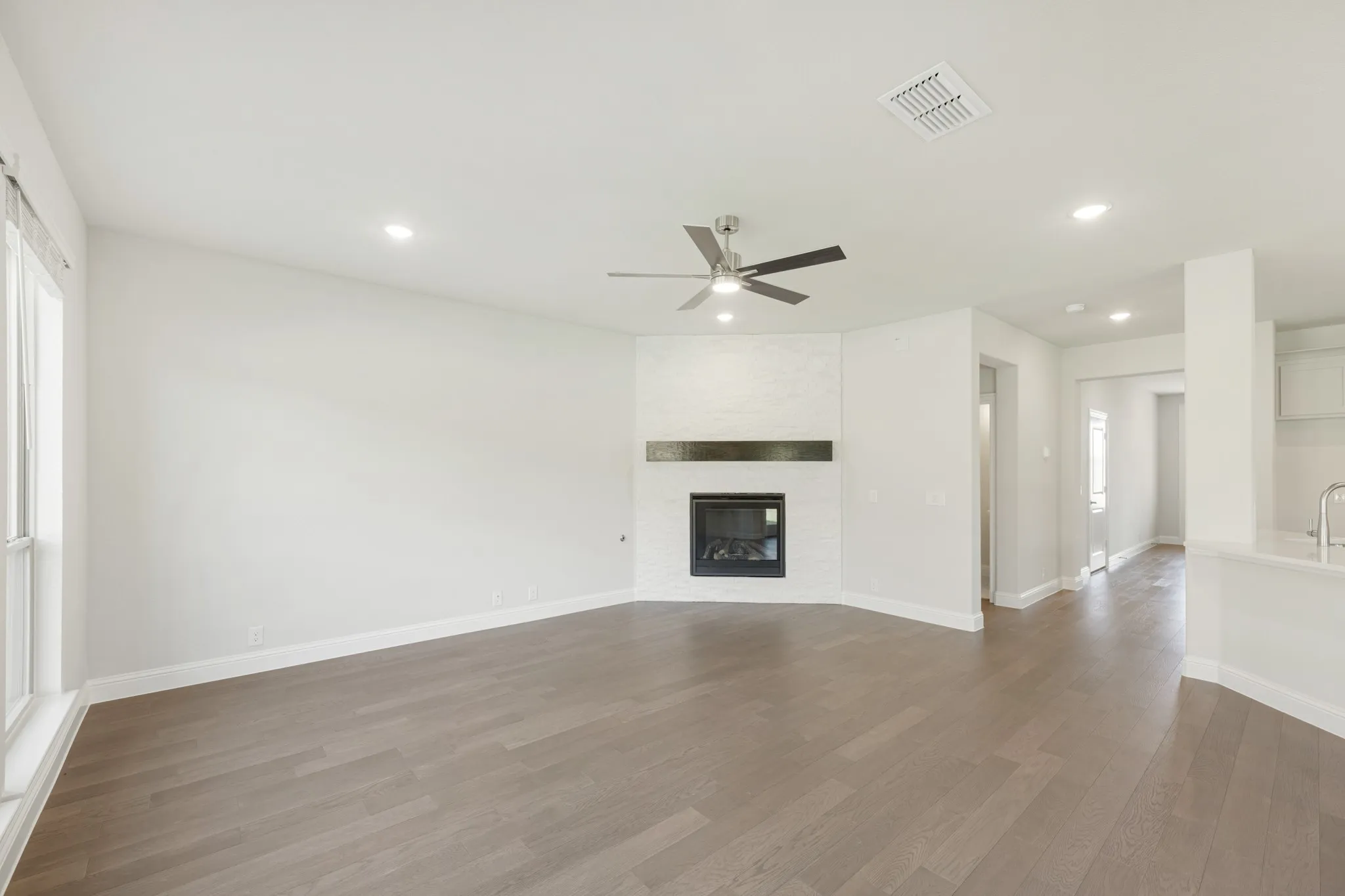 Single Family Residence For Sale in Tarrant County , 2312 Hawk Meadow Court, Mansfield, Texas 76063, 5 Bedroom, 4 Bathroom, 3 Garage spaces, 3,269 Sqft, built in 2026, mls#21323584, Real Estate Agent in Mansfield, Homes For Sale in Tarrant county, Homes For Sale in Mansfield, Realtor in Mansfield Texas, Real Estate Brokerage Independent Realty Texas, Luminita Cordes Realtor