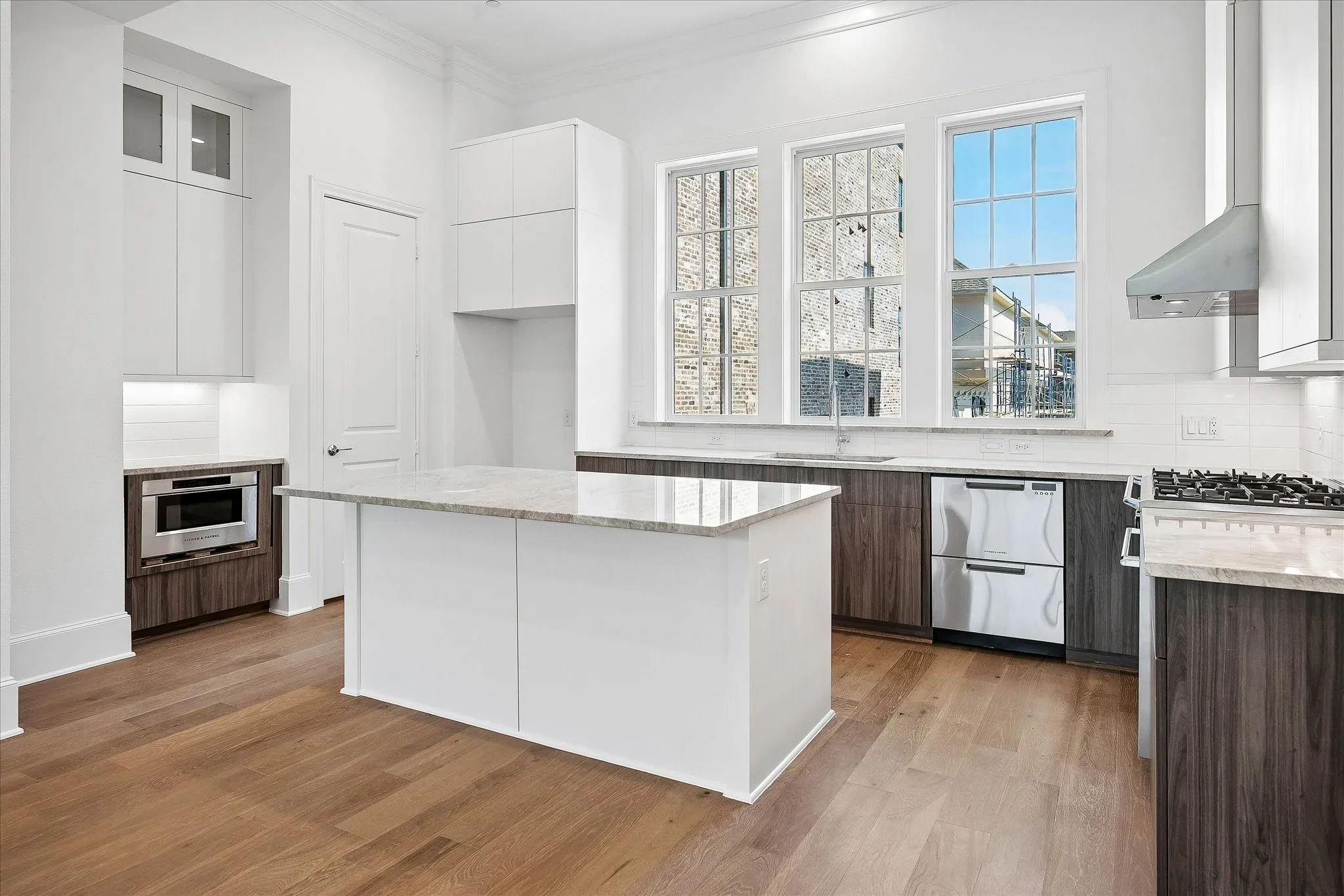 Townhouse For Sale in Dallas County , 6019 Laurel Lane, Addison, Texas 75001, 3 Bedrooms, 4 Bathrooms, 2 Garage spaces, 1,984 Sqft, built in 2026, Price $625,000, mls#21323585, Real Estate Agent in Addison, Homes For Sale in Dallas county, Homes For Sale in Addison, Realtor in Addison Texas, Real Estate Brokerage Independent Realty Texas, Luminita Cordes Realtor