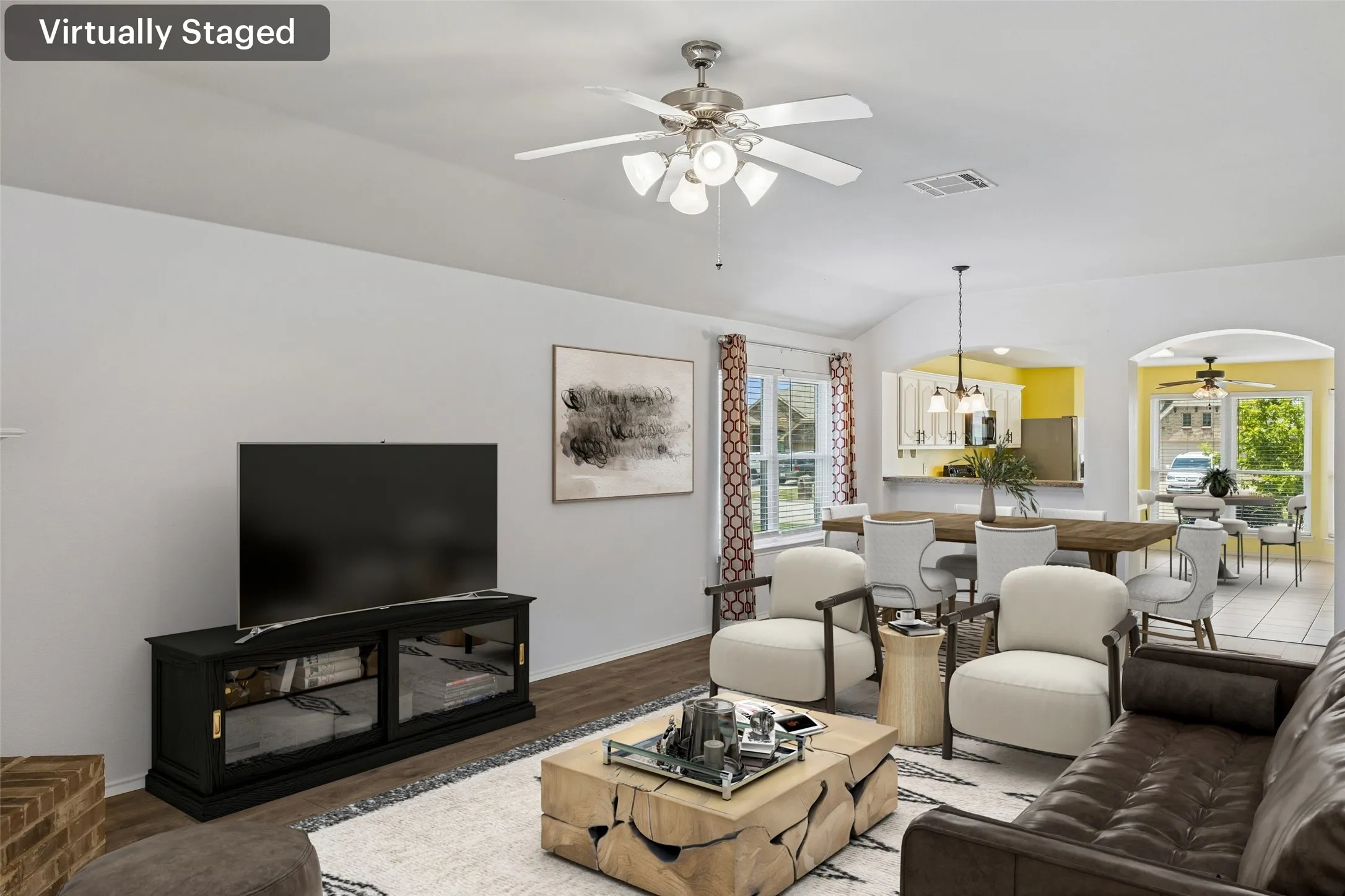Single Family Residence For Sale in Hunt County , 1119 Wolverine Lane, Greenville, Texas 75402, 3 Bedroom, 2 Bathroom, 2 Garage spaces, 1,782 Sqft, built in 2008, mls#21321447, Real Estate Agent in Greenville, Homes For Sale in Hunt county, Homes For Sale in Greenville, Realtor in Greenville Texas, Real Estate Brokerage Independent Realty Texas, Luminita Cordes Realtor