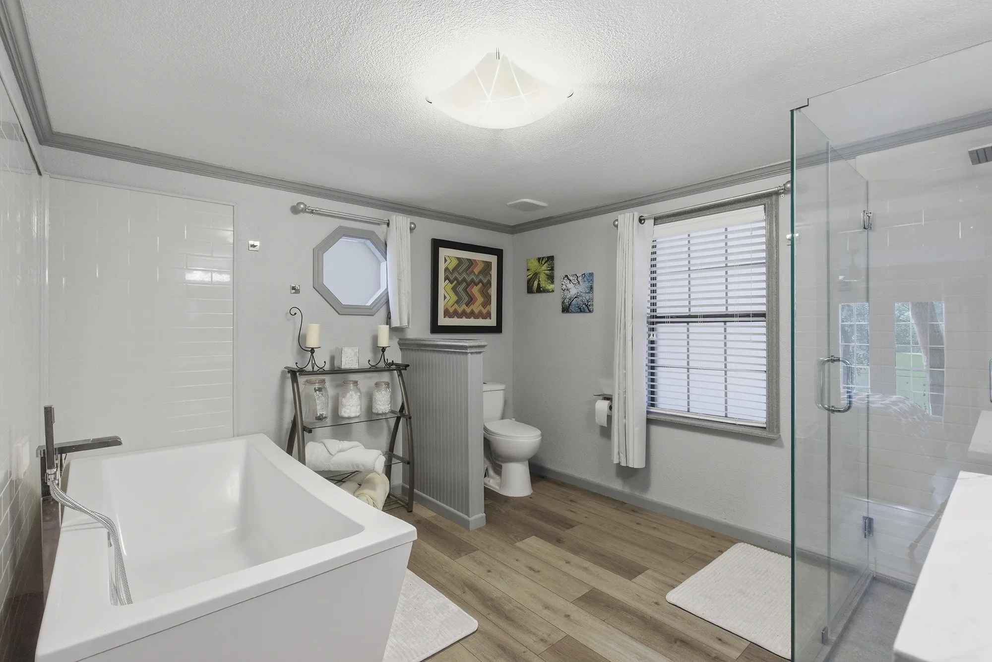 Single Family Residence For Sale in Wood County , 254 CR 4595, Winnsboro, Texas 75494, 2 Bedroom, 2 Bathroom, Garage spaces, 1,366 Sqft, built in 1989, mls#21322439, Real Estate Agent in Winnsboro, Homes For Sale in Wood county, Homes For Sale in Winnsboro, Realtor in Winnsboro Texas, Real Estate Brokerage Independent Realty Texas, Luminita Cordes Realtor