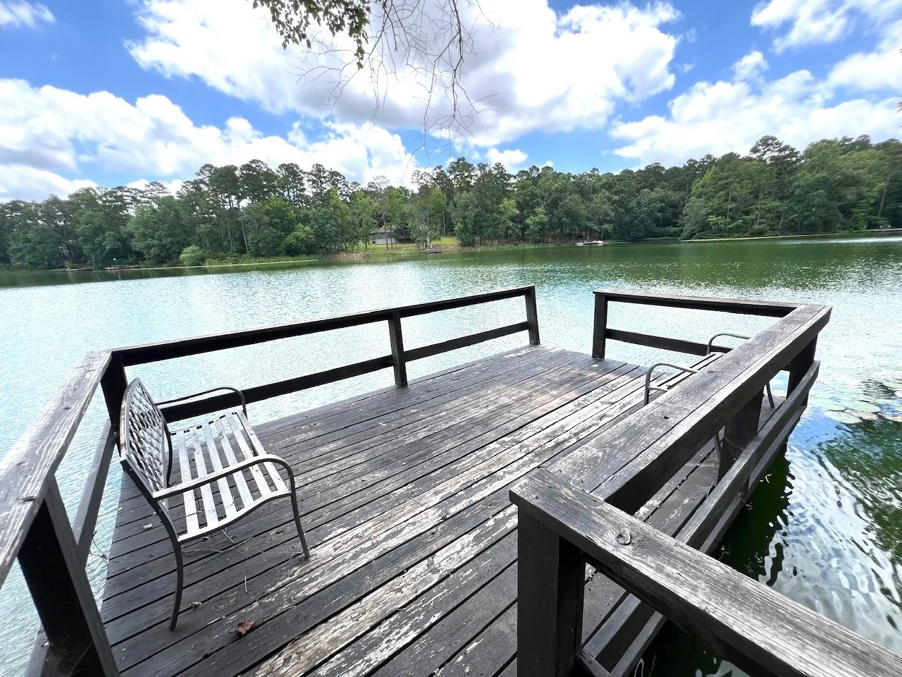 Single Family Residence For Sale in Wood County , 254 CR 4595, Winnsboro, Texas 75494, 2 Bedroom, 2 Bathroom, Garage spaces, 1,366 Sqft, built in 1989, mls#21322439, Real Estate Agent in Winnsboro, Homes For Sale in Wood county, Homes For Sale in Winnsboro, Realtor in Winnsboro Texas, Real Estate Brokerage Independent Realty Texas, Luminita Cordes Realtor