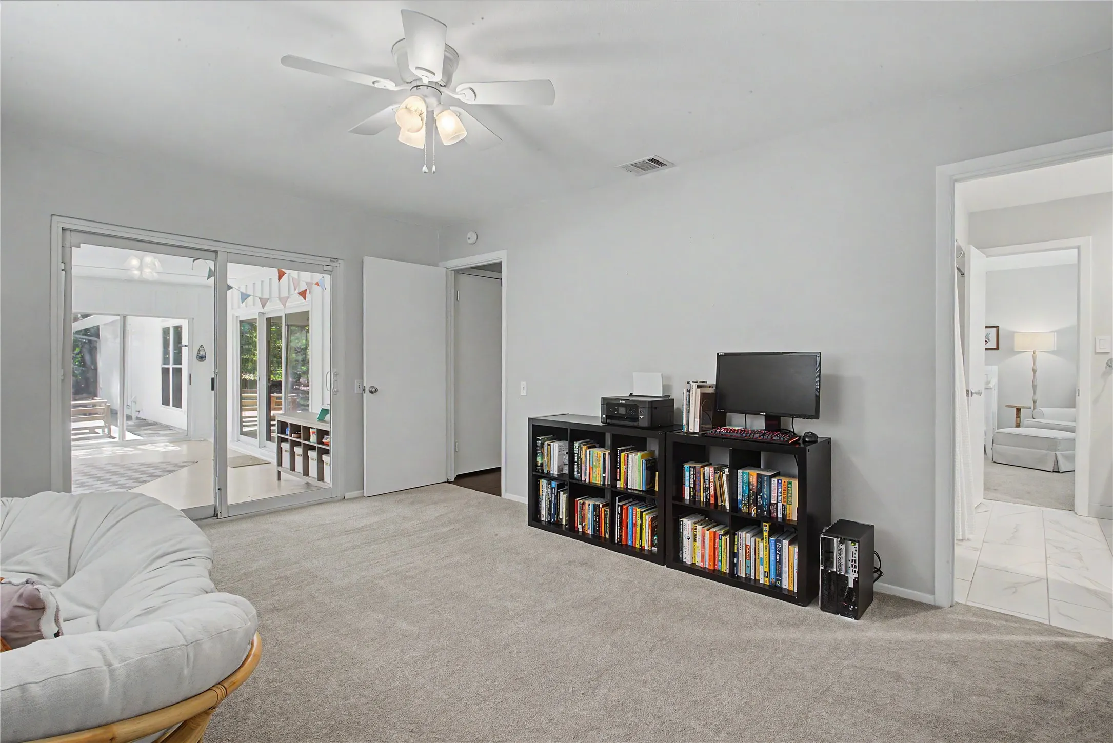 secondary bedroom with access to shared bathroom