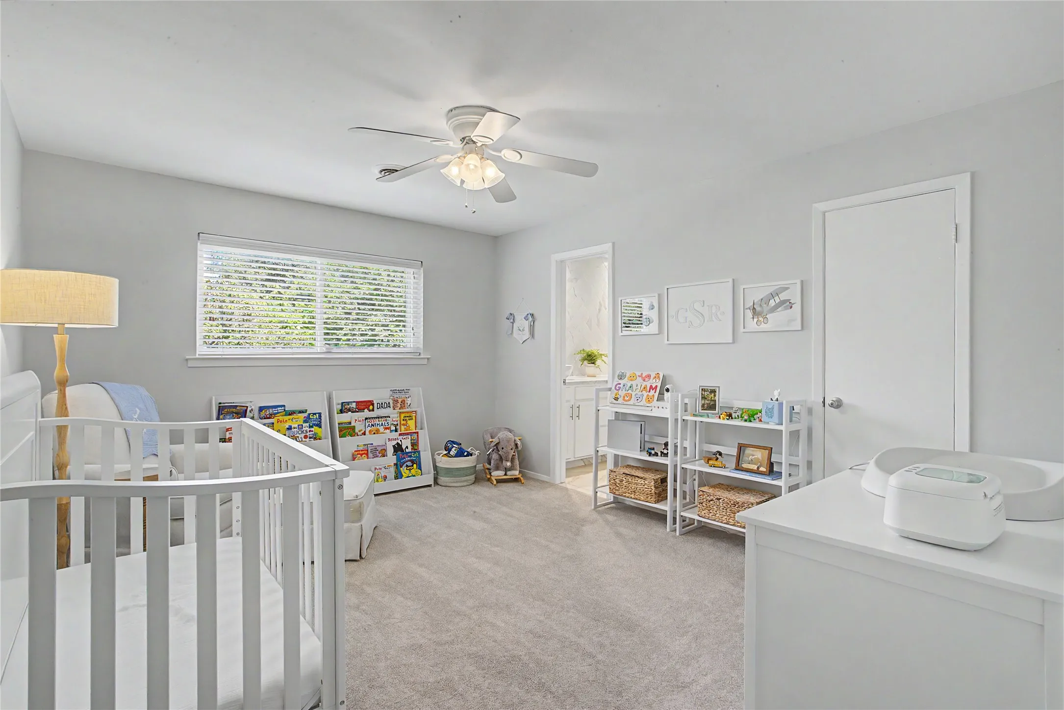 secondary bedroom with access to shared