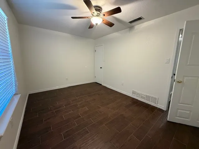 Single Family Residence For Rent in Taylor County , 4608 Oak Knoll Street, Abilene, Texas 79606, 4 Bedroom, 2 Bathroom, 2 Garage spaces, 1,891 Sqft, built in 1981, mls#21323632, Real Estate Agent in Abilene, Homes For Rent in Taylor county, Homes For Rent in Abilene, Realtor in Abilene Texas, Real Estate Brokerage Independent Realty Texas, Luminita Cordes Realtor