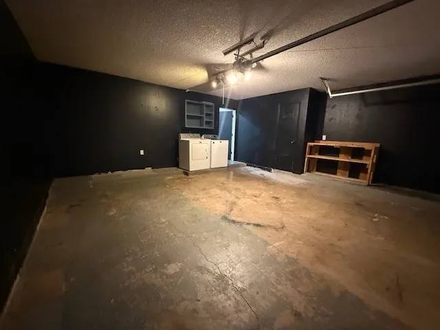 Single Family Residence For Rent in Taylor County , 4608 Oak Knoll Street, Abilene, Texas 79606, 4 Bedroom, 2 Bathroom, 2 Garage spaces, 1,891 Sqft, built in 1981, mls#21323632, Real Estate Agent in Abilene, Homes For Rent in Taylor county, Homes For Rent in Abilene, Realtor in Abilene Texas, Real Estate Brokerage Independent Realty Texas, Luminita Cordes Realtor