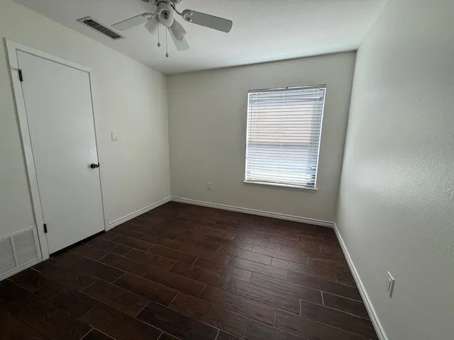 Single Family Residence For Rent in Taylor County , 4608 Oak Knoll Street, Abilene, Texas 79606, 4 Bedroom, 2 Bathroom, 2 Garage spaces, 1,891 Sqft, built in 1981, mls#21323632, Real Estate Agent in Abilene, Homes For Rent in Taylor county, Homes For Rent in Abilene, Realtor in Abilene Texas, Real Estate Brokerage Independent Realty Texas, Luminita Cordes Realtor