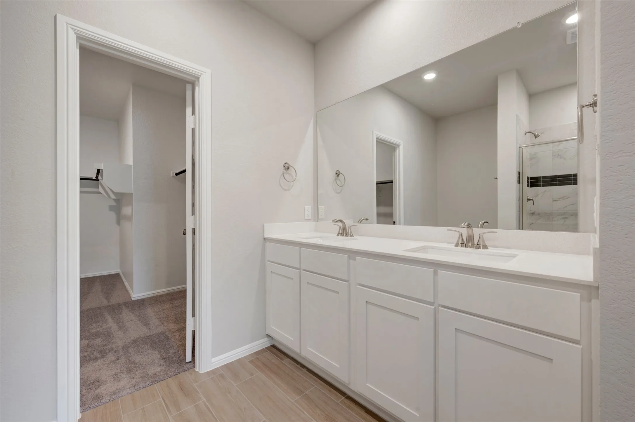 Single Family Residence For Sale in Grayson County , 1262 Tallowwood Trail, Van Alstyne, Texas 75495, 4 Bedroom, 4 Bathroom, 2 Garage spaces, 2,155 Sqft, built in 2026, mls#21305013, Real Estate Agent in Van Alstyne, Homes For Sale in Grayson county, Homes For Sale in Van Alstyne, Realtor in Van Alstyne Texas, Real Estate Brokerage Independent Realty Texas, Luminita Cordes Realtor