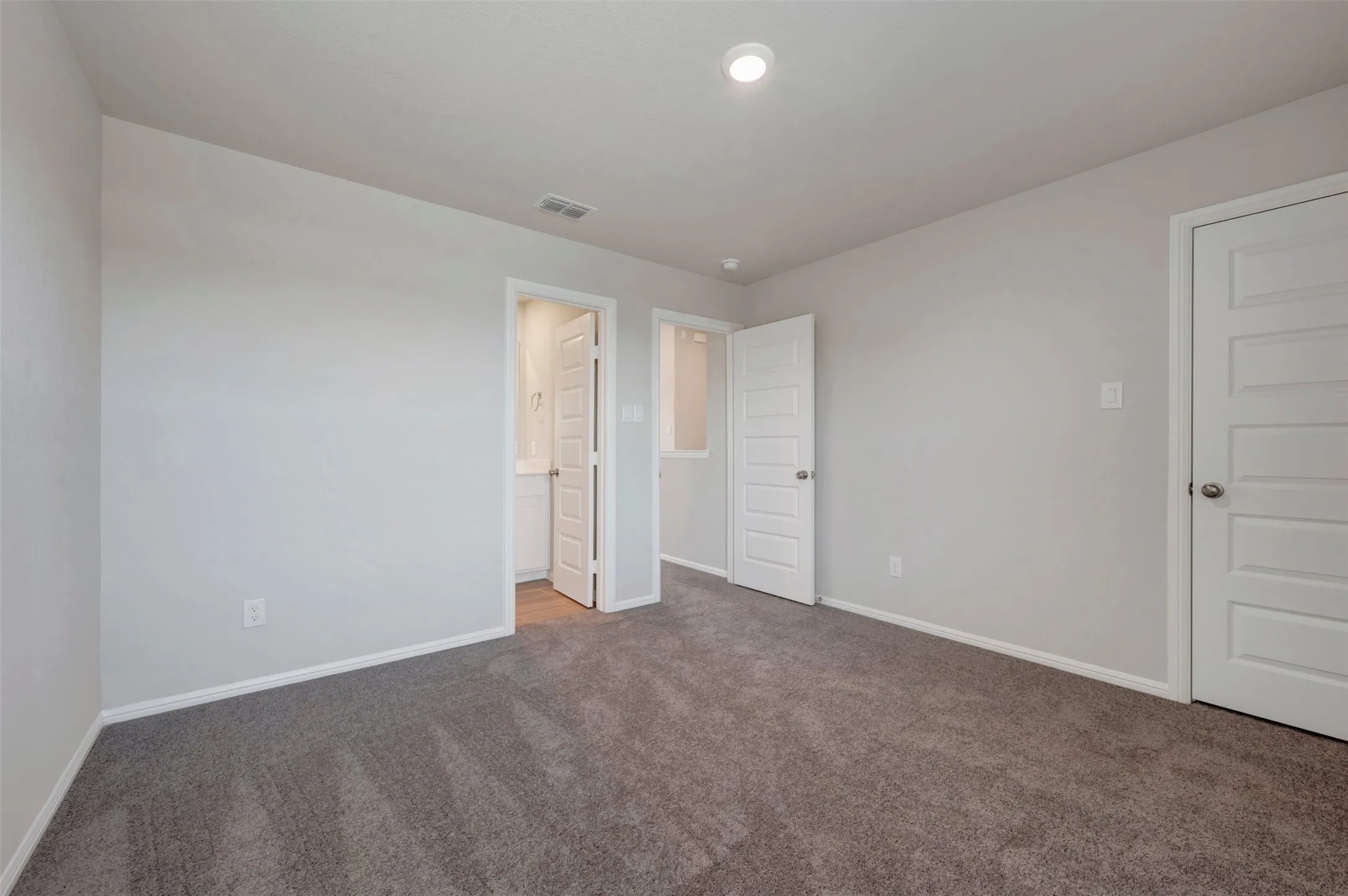 Single Family Residence For Sale in Grayson County , 1262 Tallowwood Trail, Van Alstyne, Texas 75495, 4 Bedroom, 4 Bathroom, 2 Garage spaces, 2,155 Sqft, built in 2026, mls#21305013, Real Estate Agent in Van Alstyne, Homes For Sale in Grayson county, Homes For Sale in Van Alstyne, Realtor in Van Alstyne Texas, Real Estate Brokerage Independent Realty Texas, Luminita Cordes Realtor