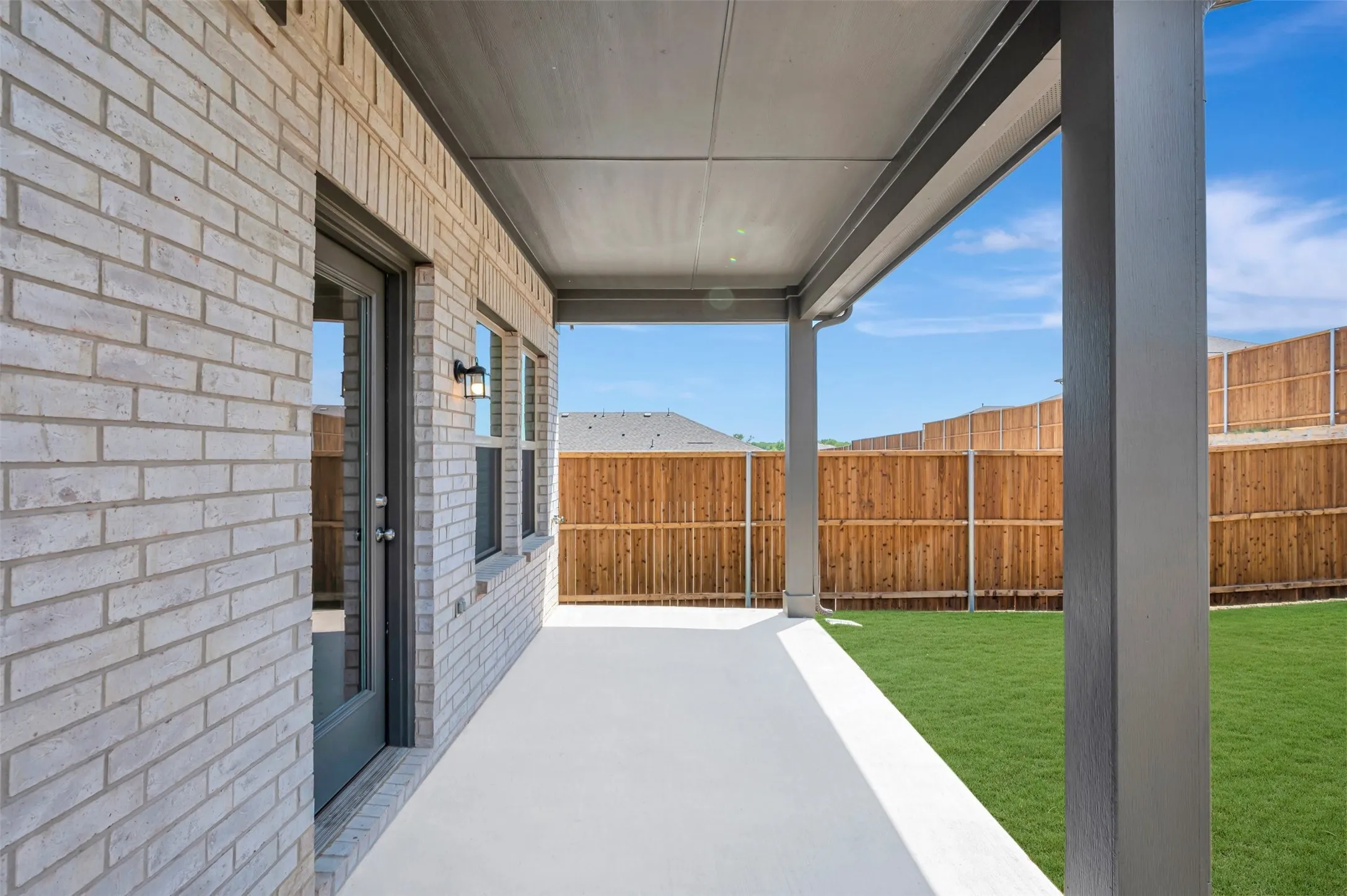 Single Family Residence For Sale in Grayson County , 1262 Tallowwood Trail, Van Alstyne, Texas 75495, 4 Bedroom, 4 Bathroom, 2 Garage spaces, 2,155 Sqft, built in 2026, mls#21305013, Real Estate Agent in Van Alstyne, Homes For Sale in Grayson county, Homes For Sale in Van Alstyne, Realtor in Van Alstyne Texas, Real Estate Brokerage Independent Realty Texas, Luminita Cordes Realtor