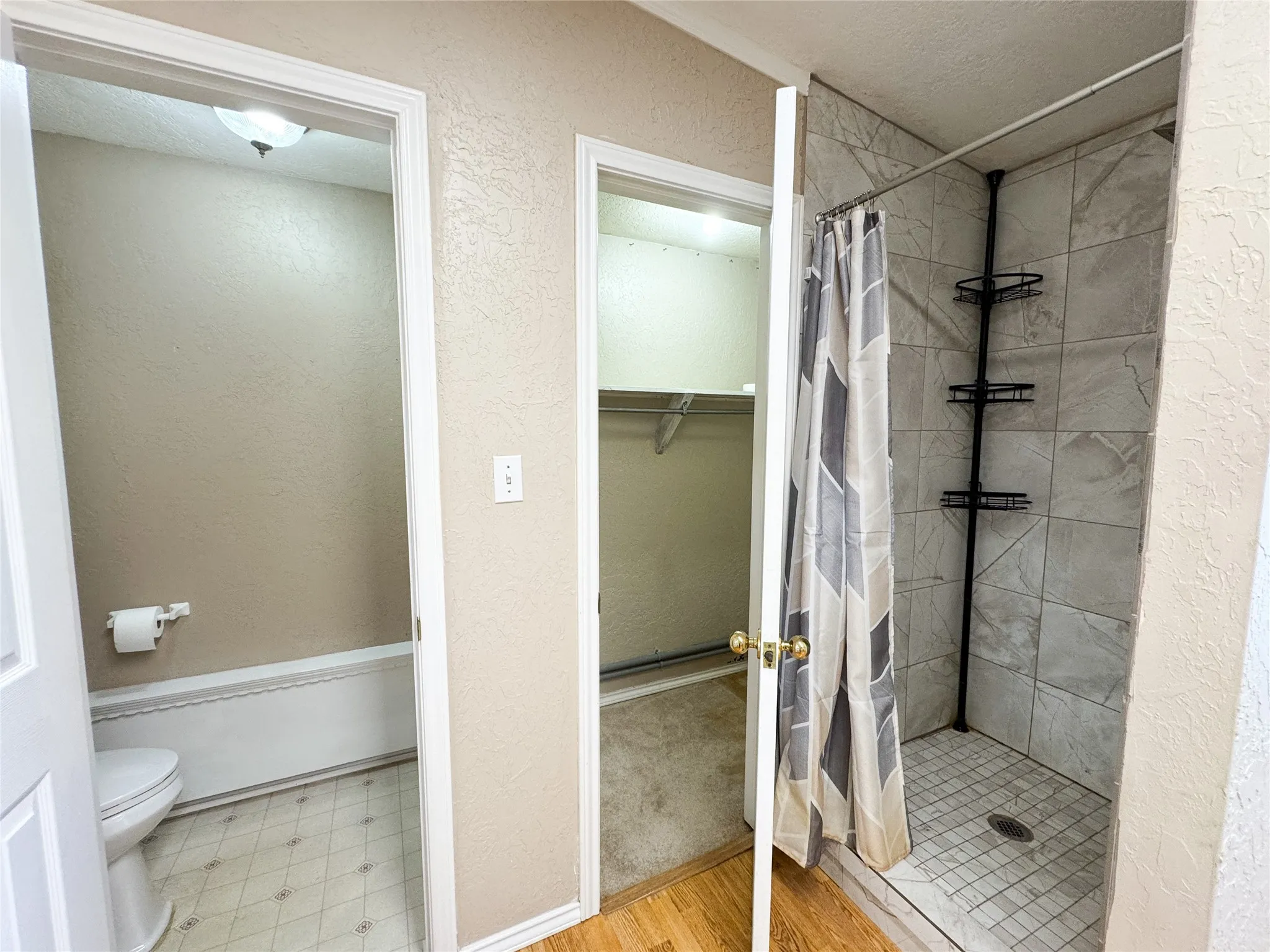 Apartment For Sale in Haskell County , 703 N Avenue E, Haskell, Texas 79521, 4 Bedroom, 4 Bathroom, 1 Garage spaces, 3,202 Sqft, built in 1963, mls#21312234, Real Estate Agent in Haskell, Homes For Sale in Haskell county, Homes For Sale in Haskell, Realtor in Haskell Texas, Real Estate Brokerage Independent Realty Texas, Luminita Cordes Realtor